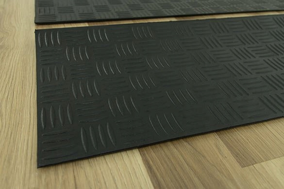 76x26+3cm ANTYPOŚLIZGOWE ZEWNĘTRZNE GUMOWE NAKŁADKI NA SCHODY Długość (cm) 76 cm