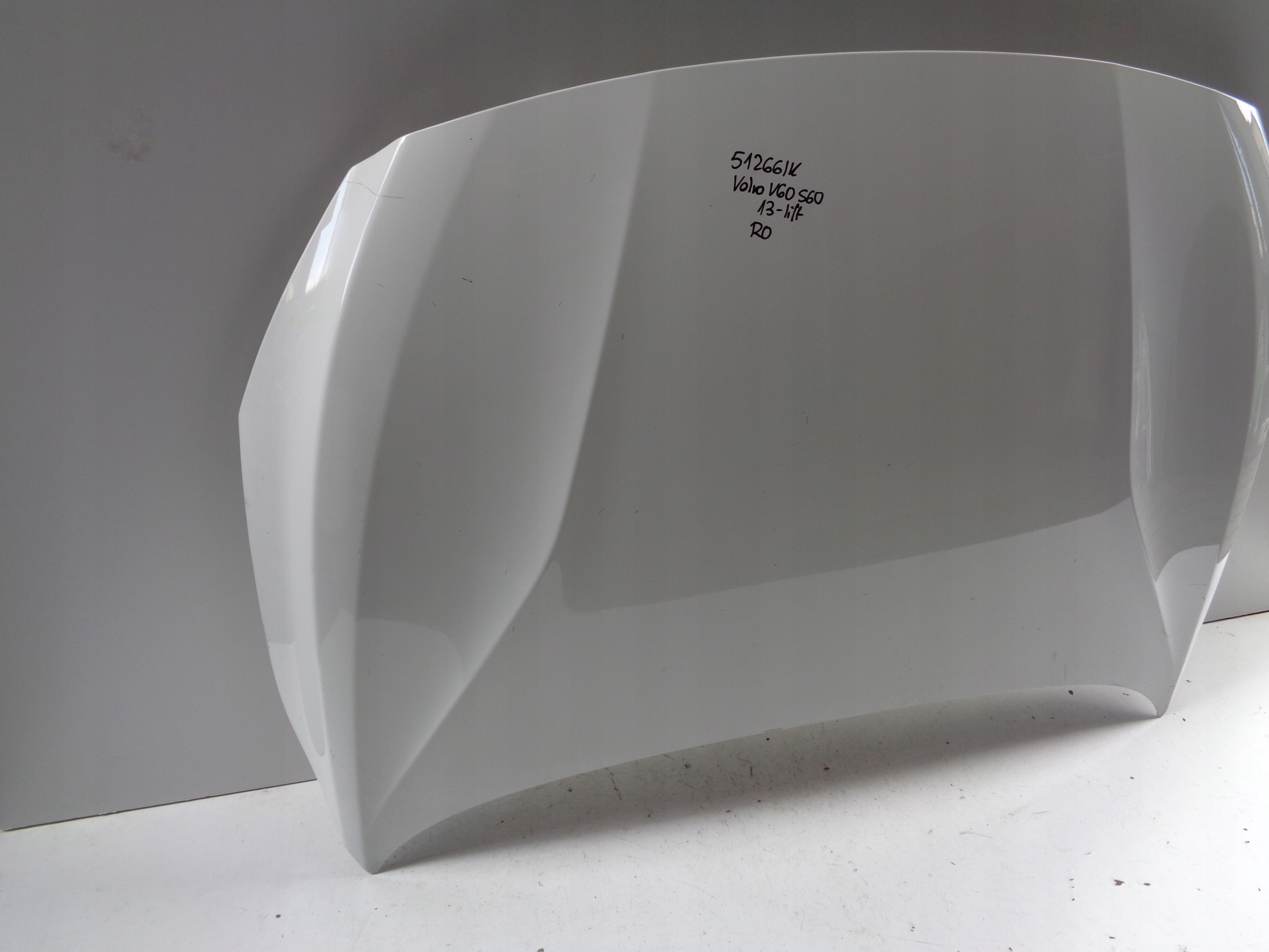 Capot VOLVO V60 S60 13- LIFT NR 51266