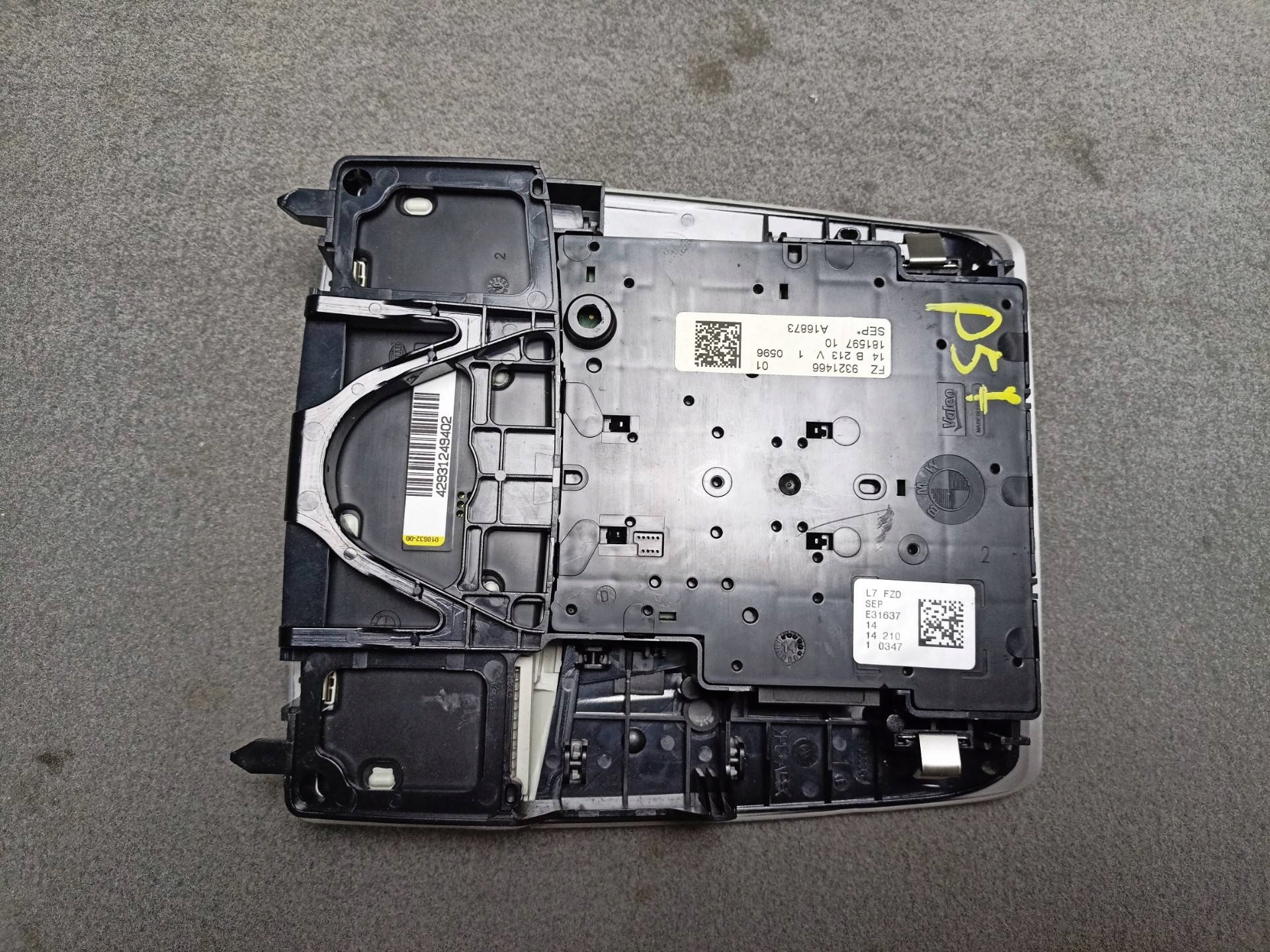 light oswietlenie cabs BMW 3 F30 2015 9321466-01