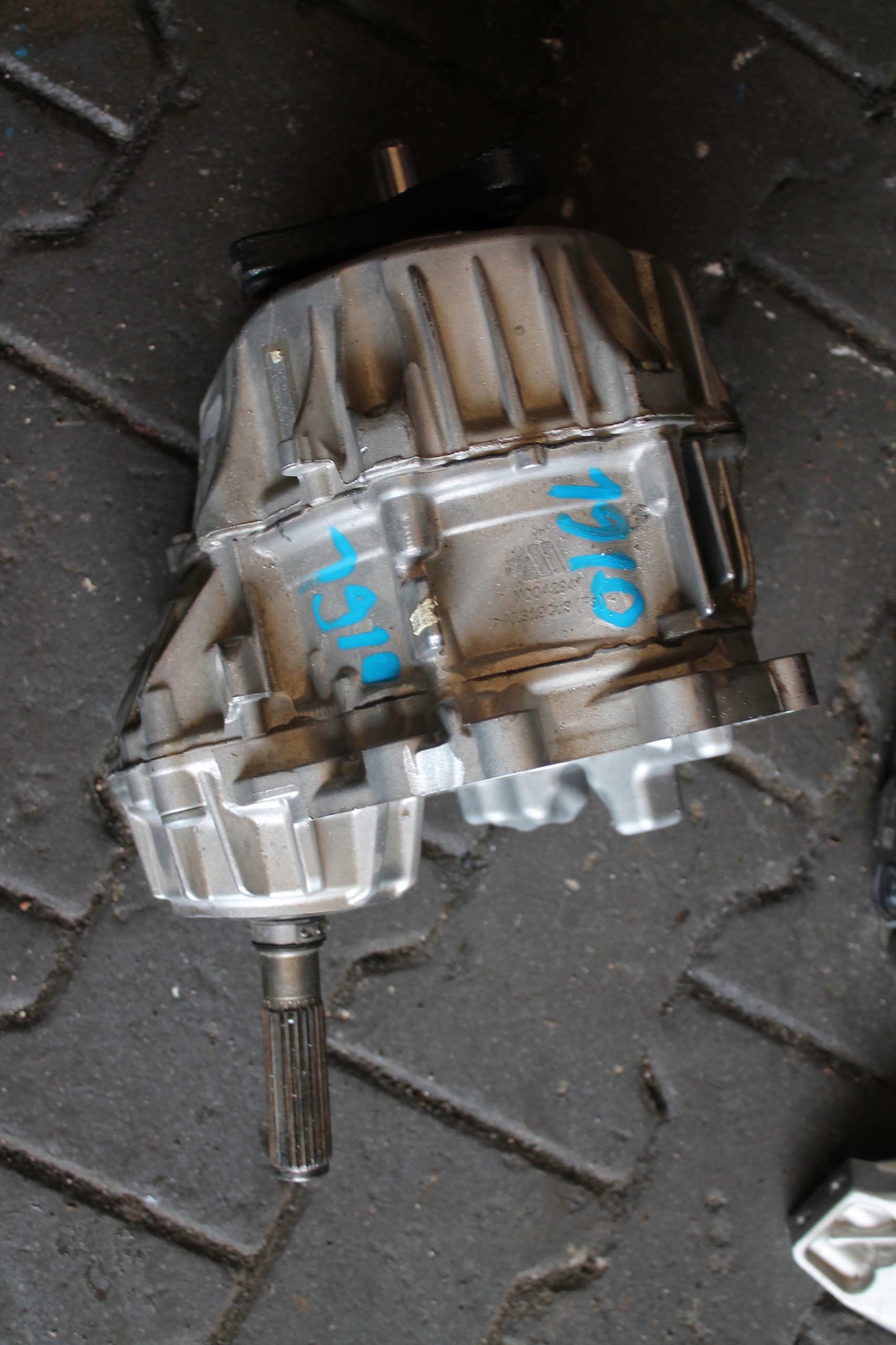 1910. REDUKTOR gearboxes BIEOW MERCEDES A7252804700