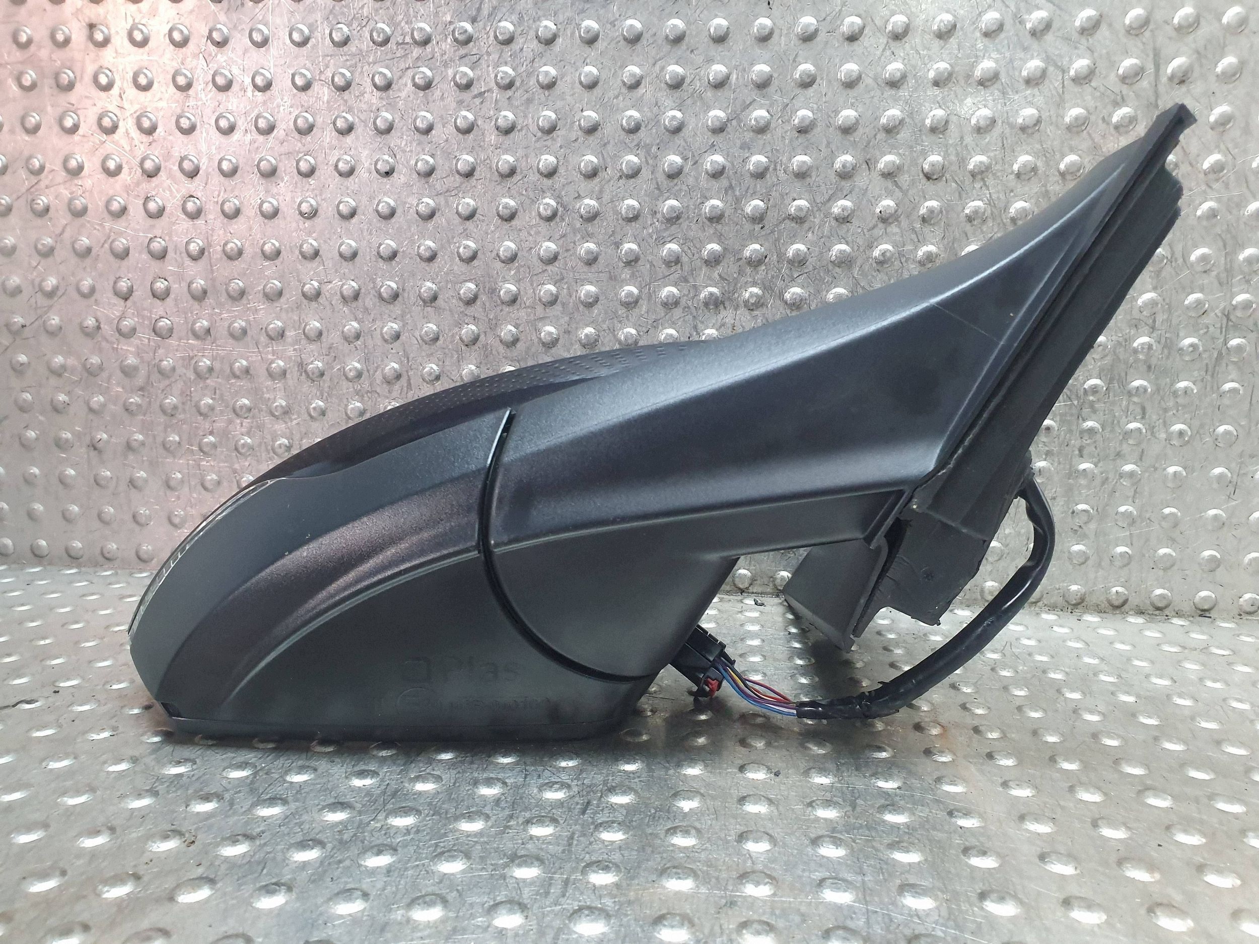 mirror right 12 PIN VW POLO VI 2G