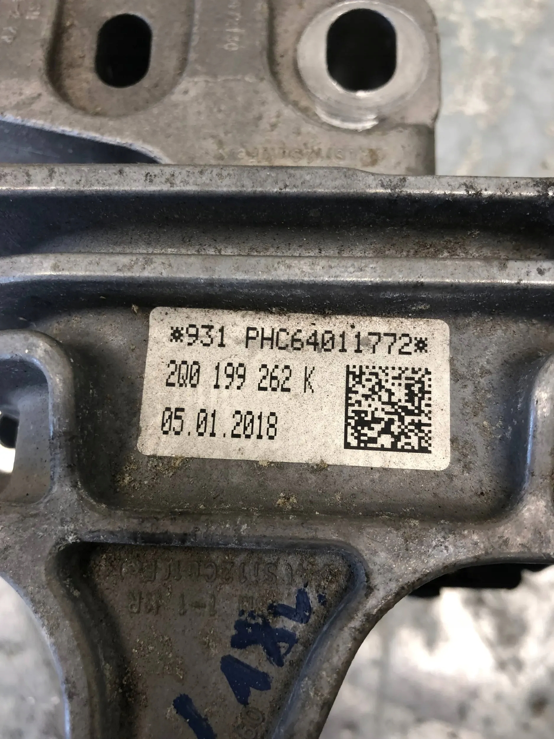 holder engine mount SEAT IBIZA V 2Q0199262K