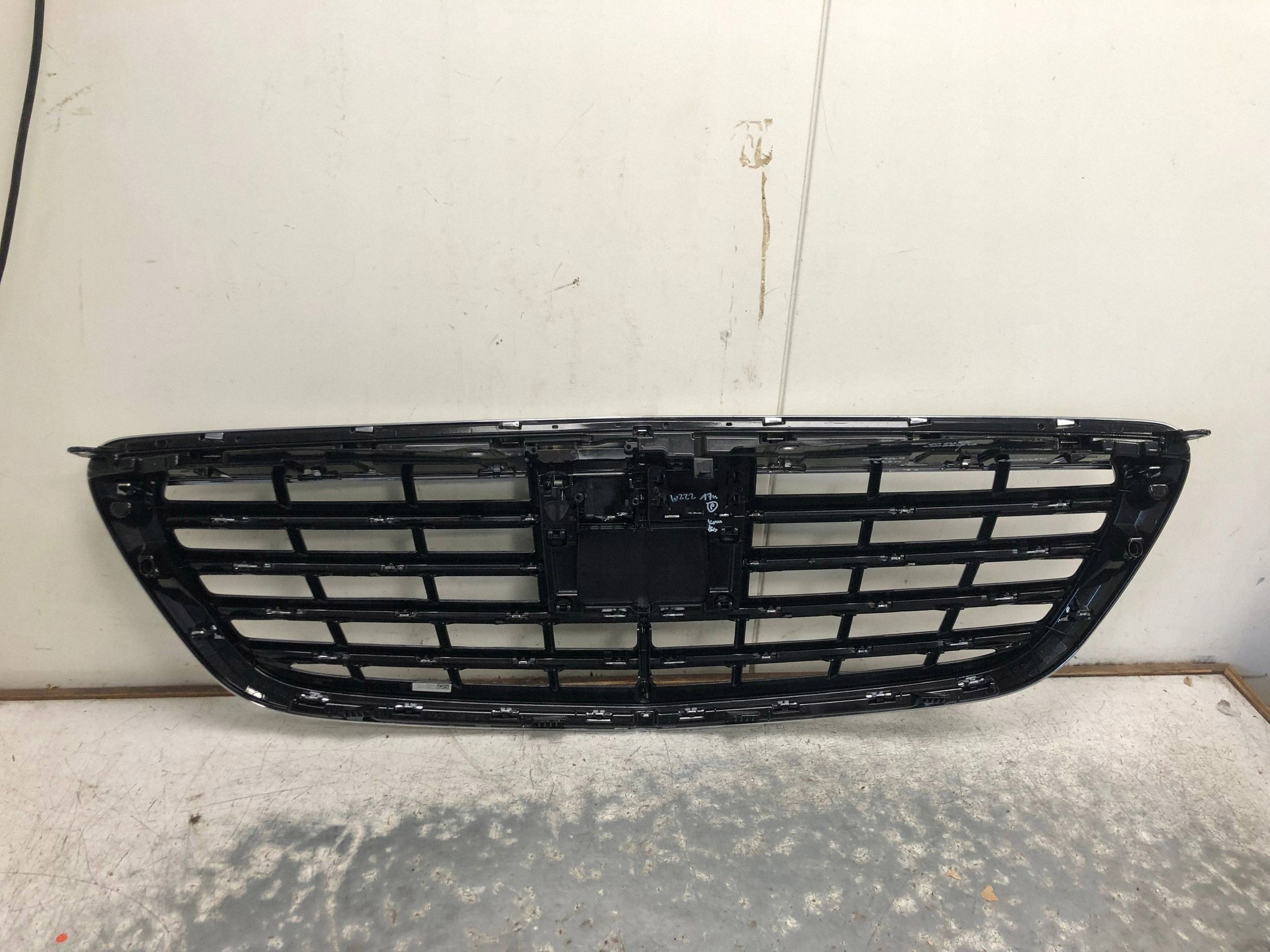 Grill Grill MERCEDES W222 A2228800802