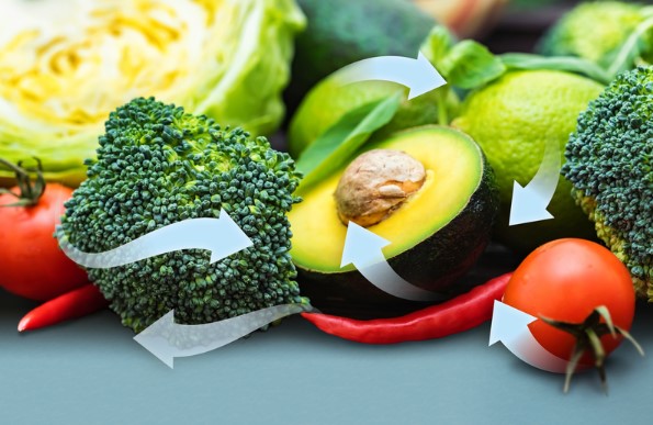 Lodówka Whirlpool W7X 82 OK NoFrost FreshBox 335l Waga produktu 73 kg