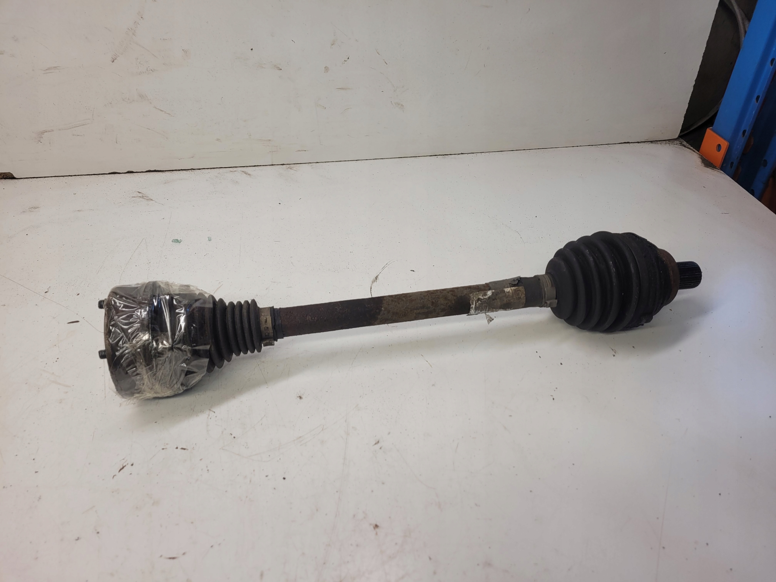 semi-axis left AUDI VW SEAT SKODA 1K0407271DH