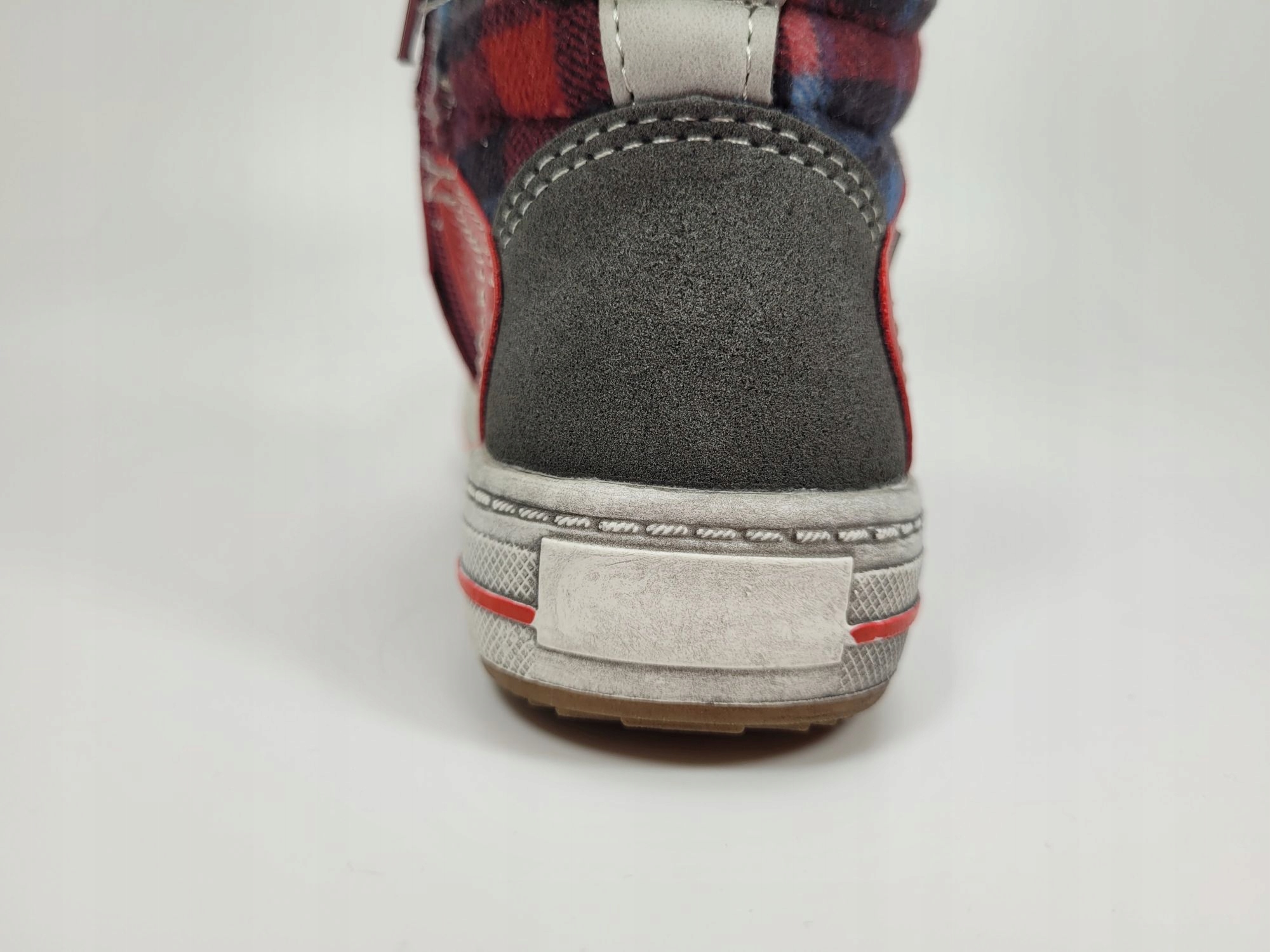 TRZEWIKI OCIEPLANE AMERICAN CLUB GC25/21 31 Marka American Club