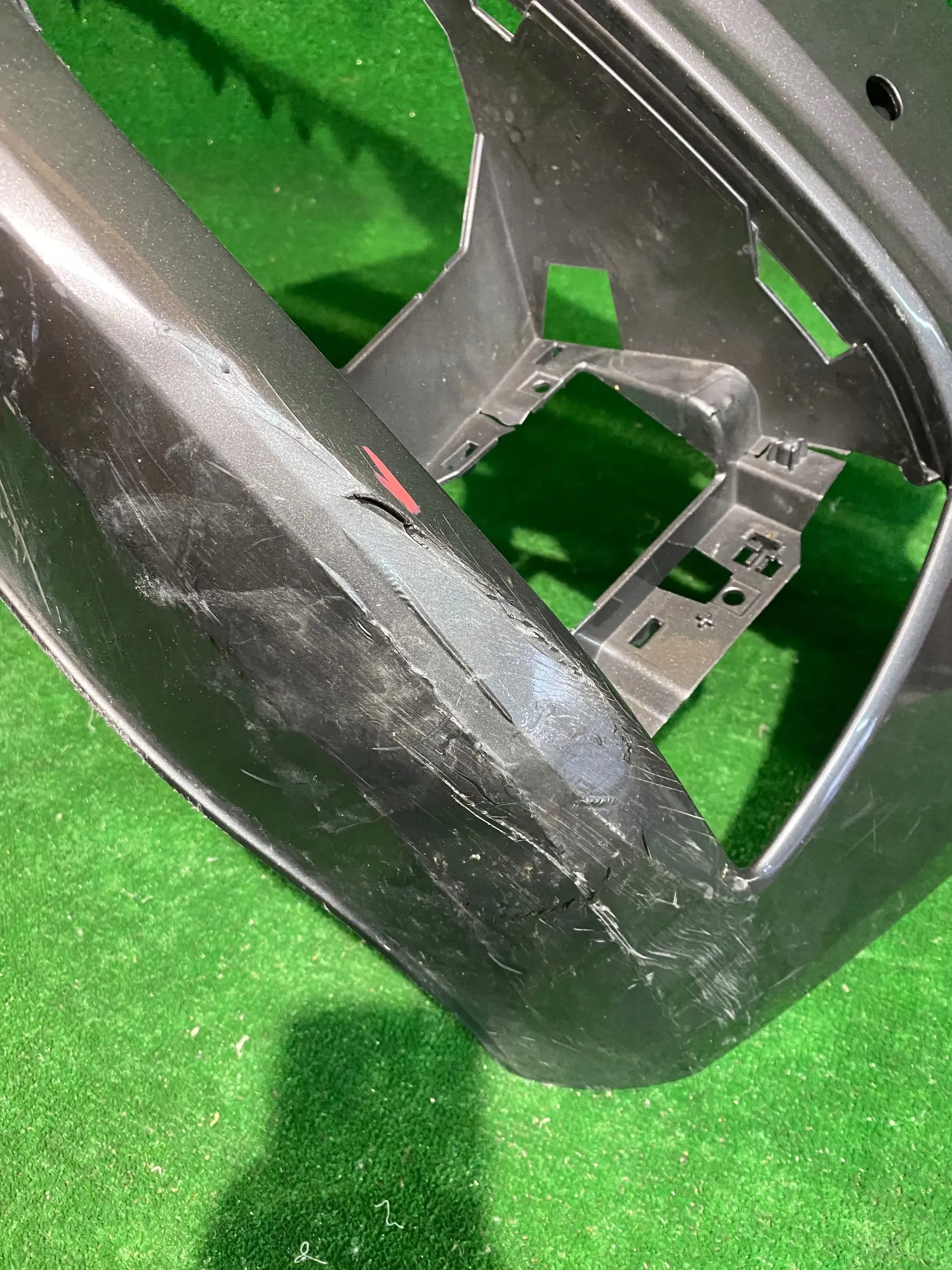 nárazník přední předek AUDI A4 B9 LIFT NR.Z4286