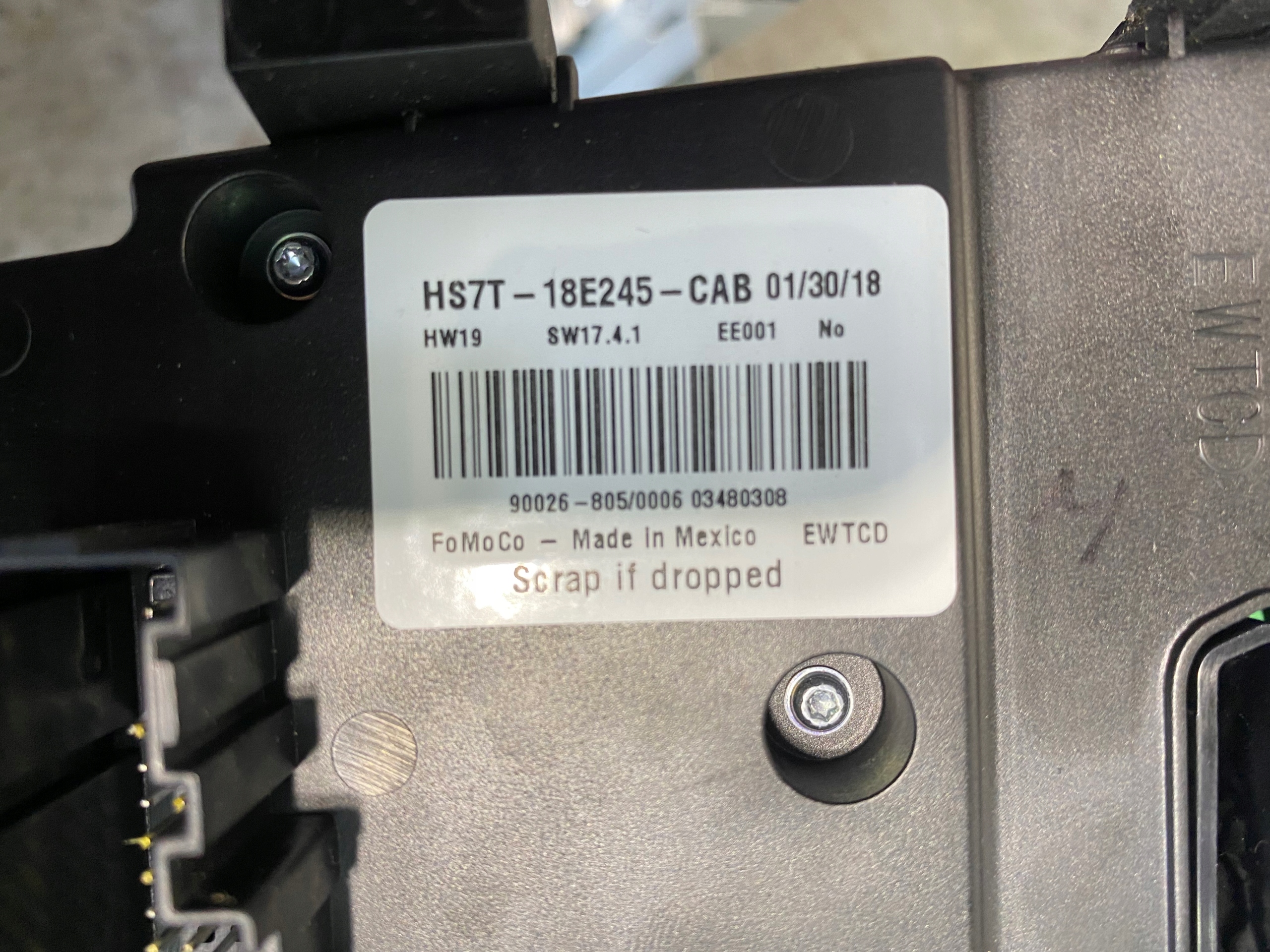 FORD MONDEO MK5 Fusion радио дисплей