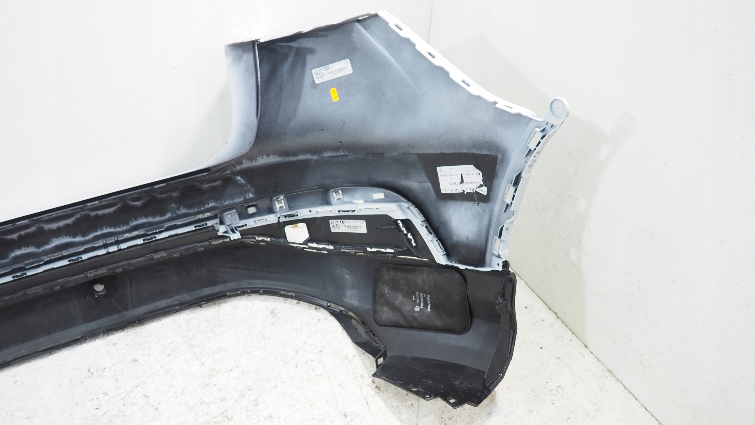 Audi Q4 E Tron bumper rear part rear 89E807511