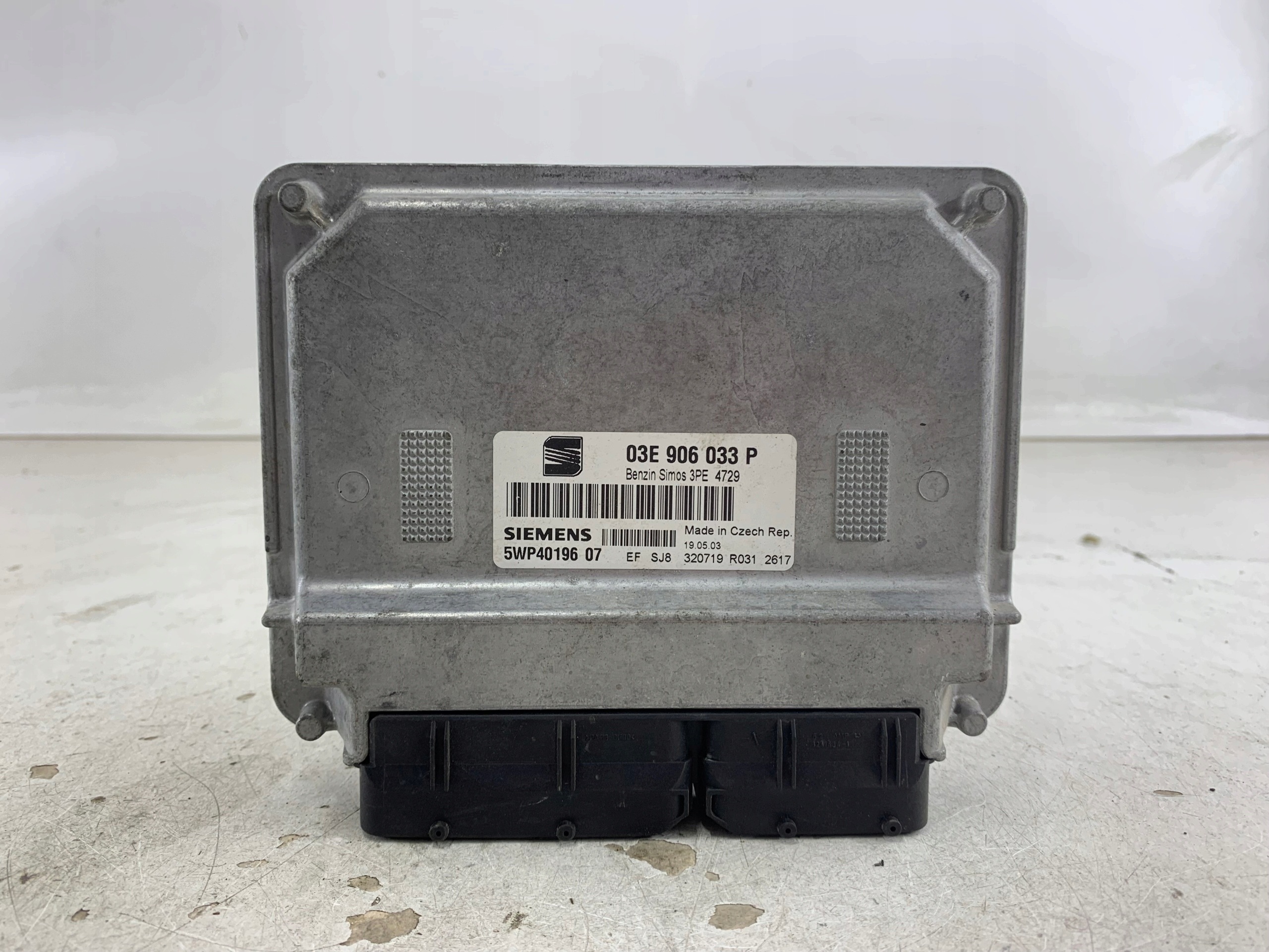 SEAT IBIZA III 1.2 unité de commande électronique uce moteur 03E906033P