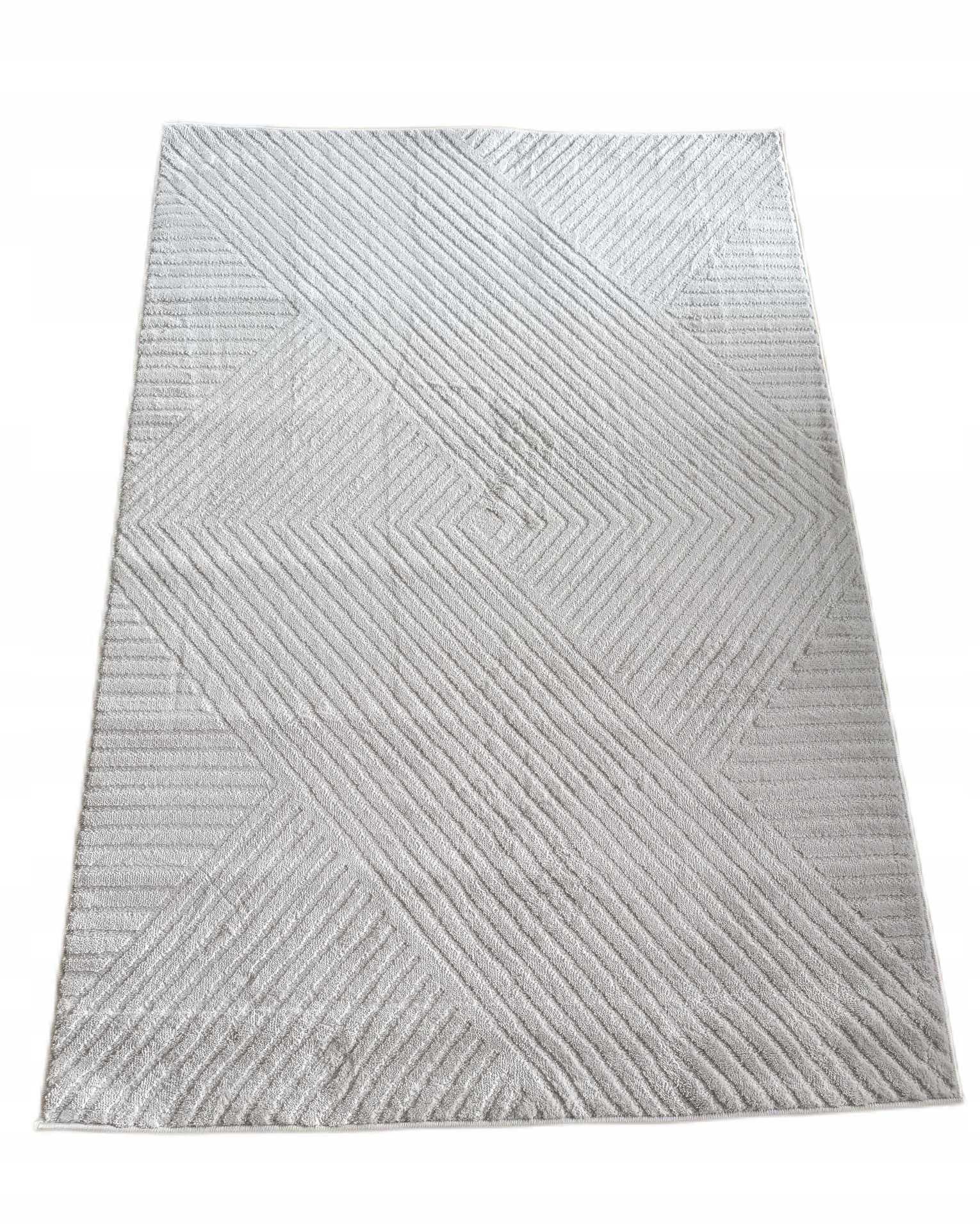 Moderný plyšový koberec 120 x 170 cm s krátkym mäkkým vlasom, farba krémová