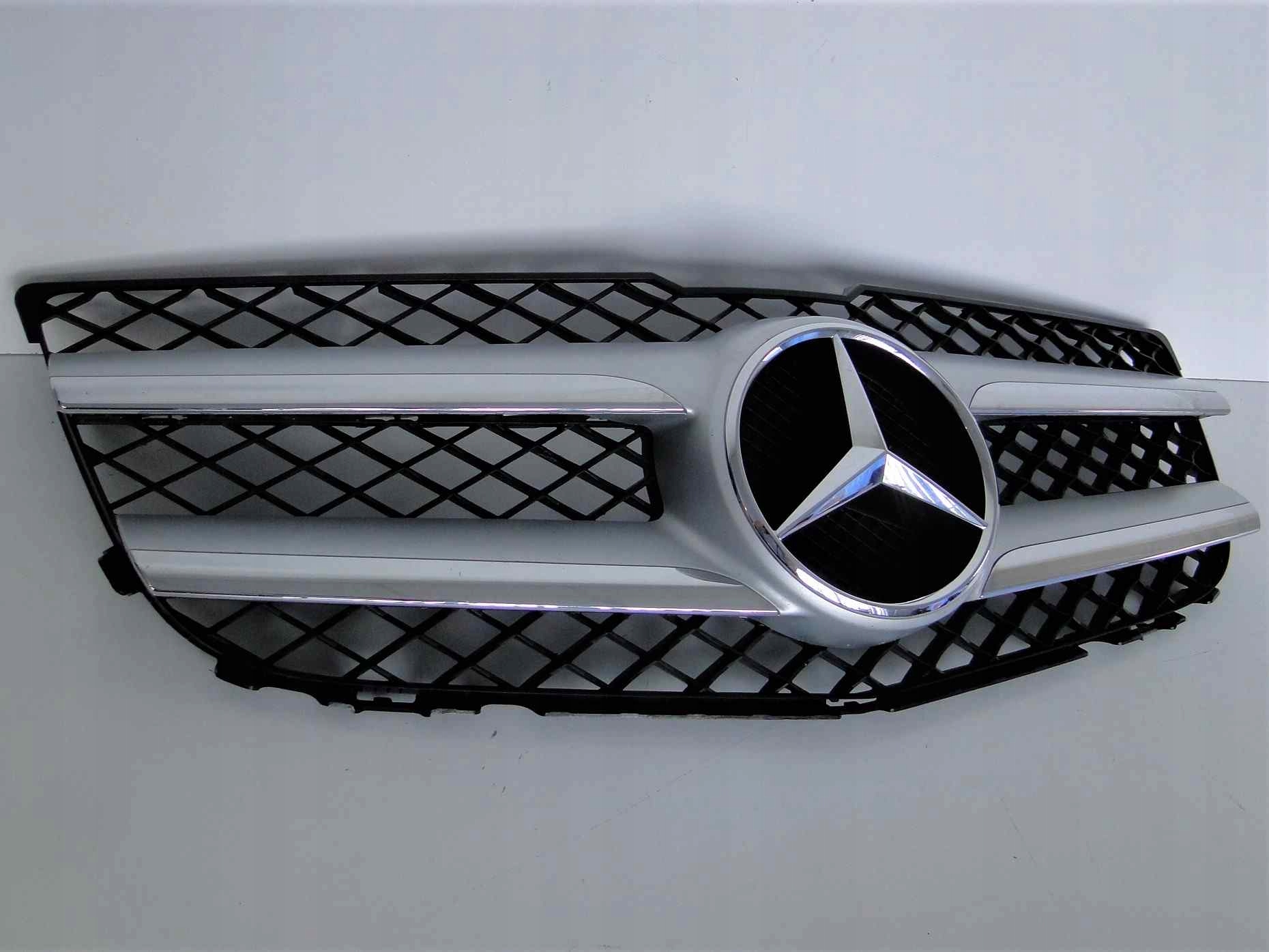 MERCEDES GLK X204 204 LIFT GRILL ATRAPA BEZ RADARU Typ samochodu 4x4/SUV Samochody osobowe