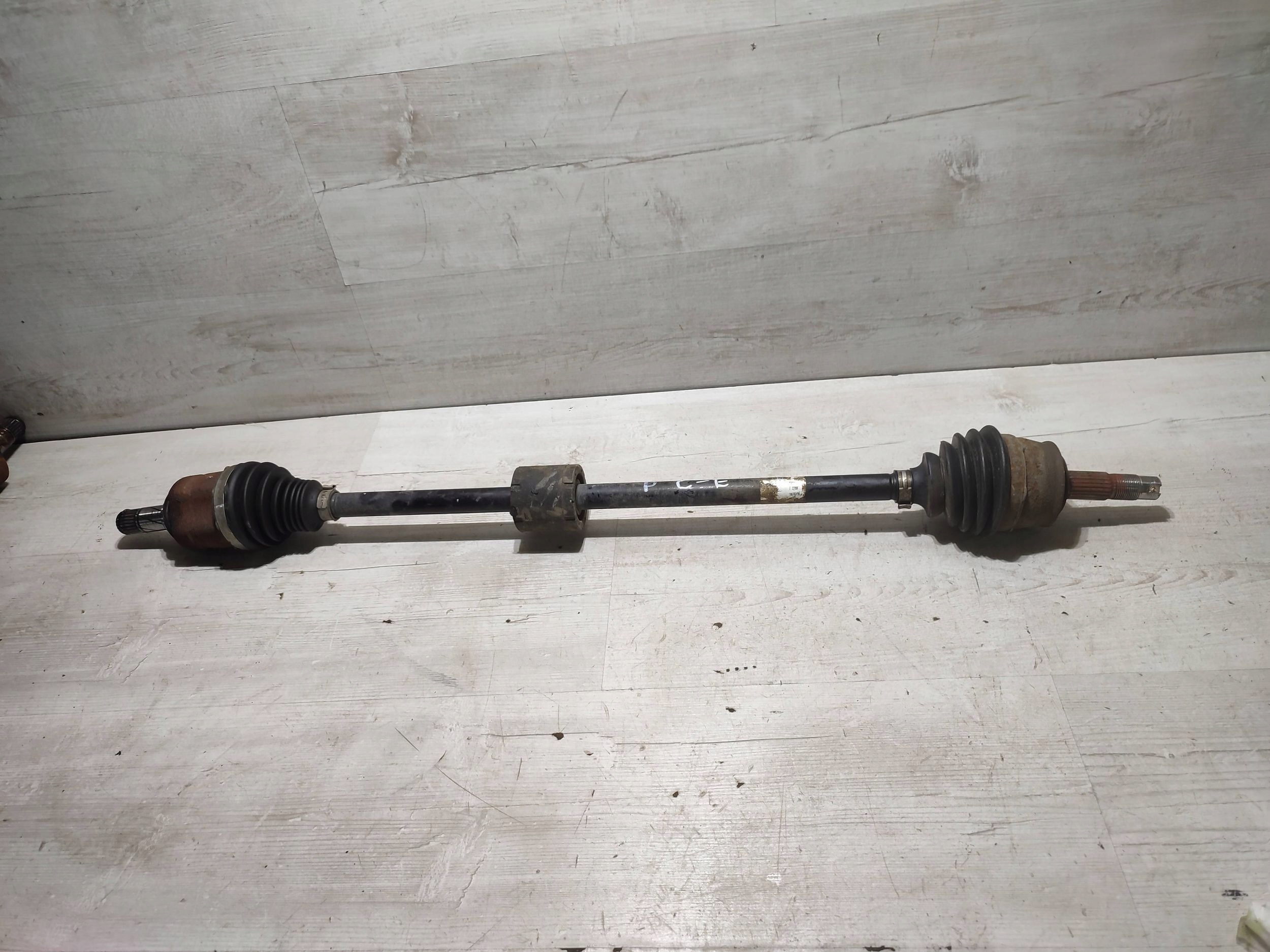 Opel Corsa E 2018 right side semi-axis
