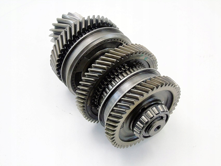 WAŁEK CHOINKA KOŁA SKRZYNI BIEGÓW M32 1.9 CDTI VECTRA C ZAFIRA ASTRA H Rodzaj skrzyni Manualna