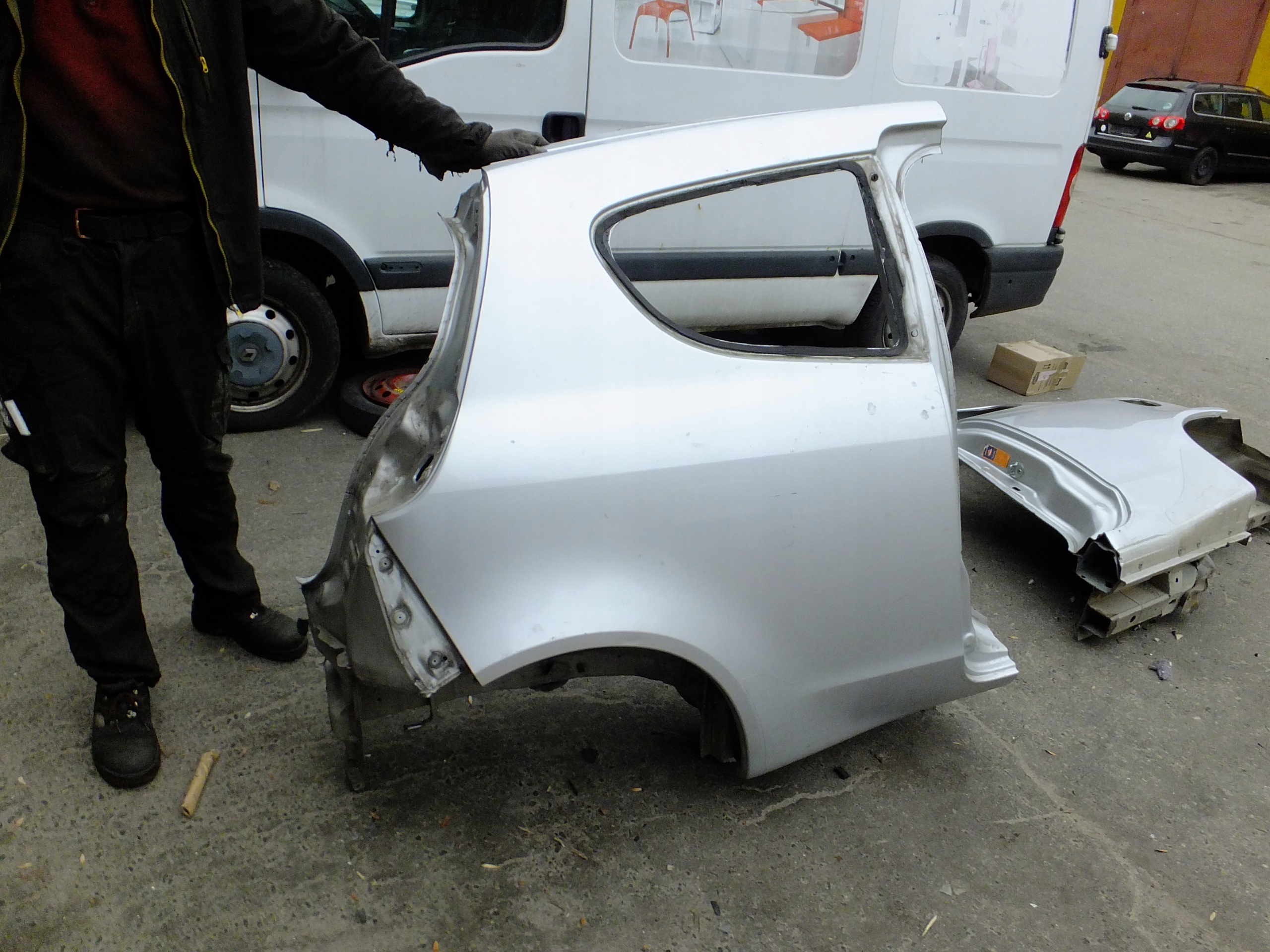 parafango Destra posteriore mitsubishi colt VI Z30 3D 2011r