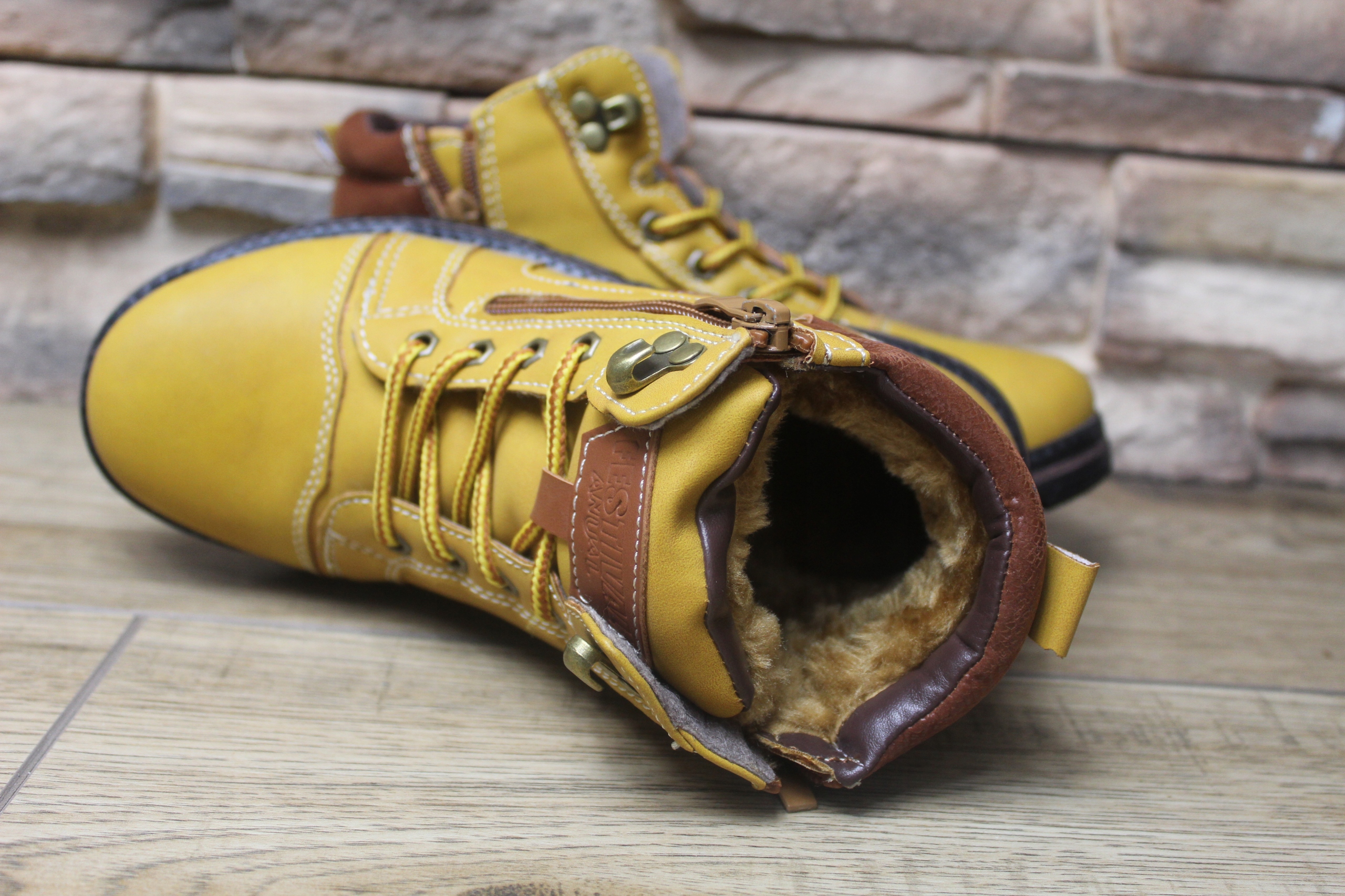 MODNE BUTY CHŁOPIĘCE ROZ. 34 Materiał skóra naturalna