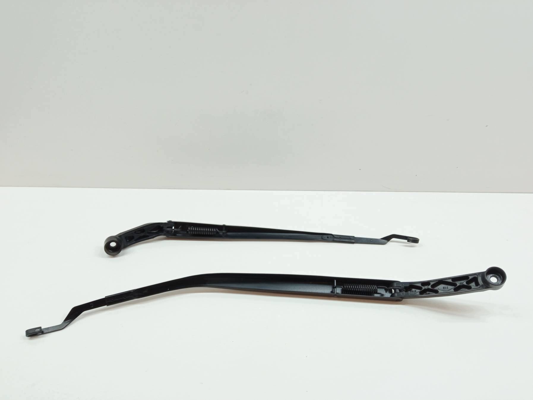 wiper arms front EUROPA Toyota Corolla XII (2018-) E21