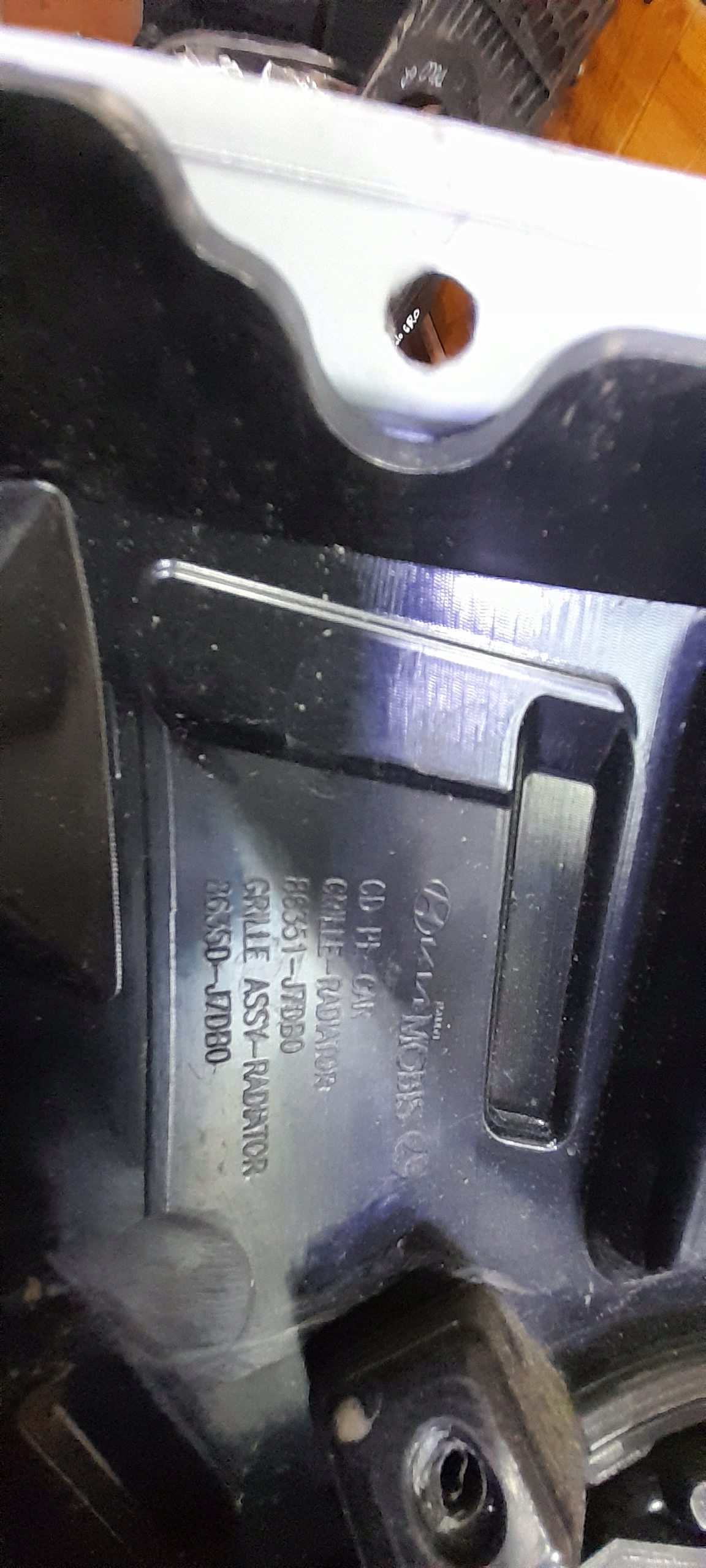 kia CEED III РЕСТАЙЛИНГ 20r решетка радиатора 88351-J7DB0 86350-J7DB0