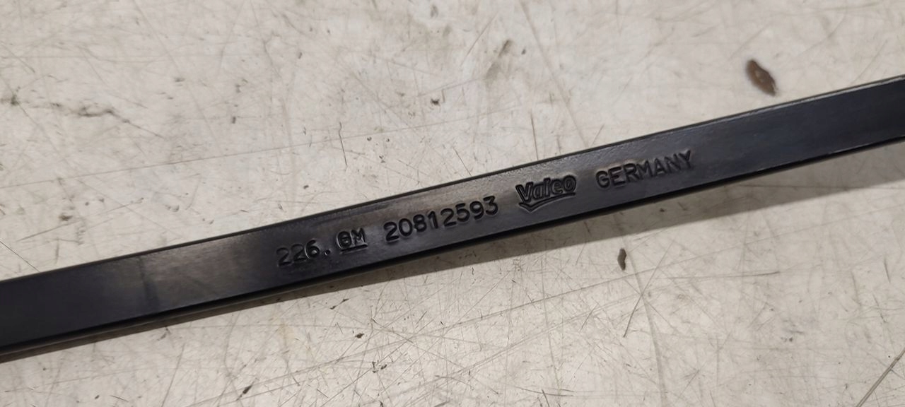 wiper arm left Opel Zafira C 1,6 TB