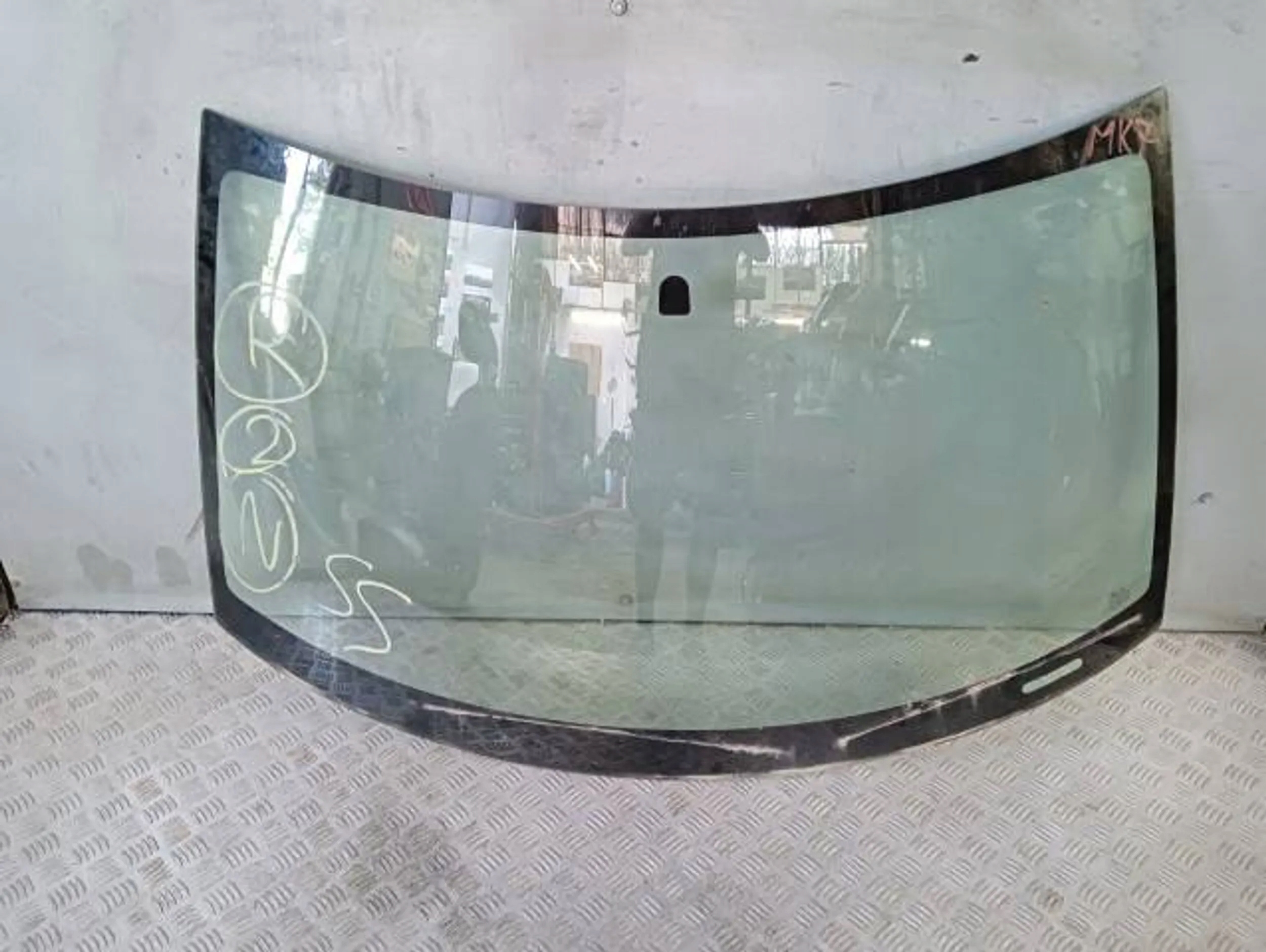 SUZUKI SWIFT MK7 SZYBA PRZEDNIA CZOŁOWA