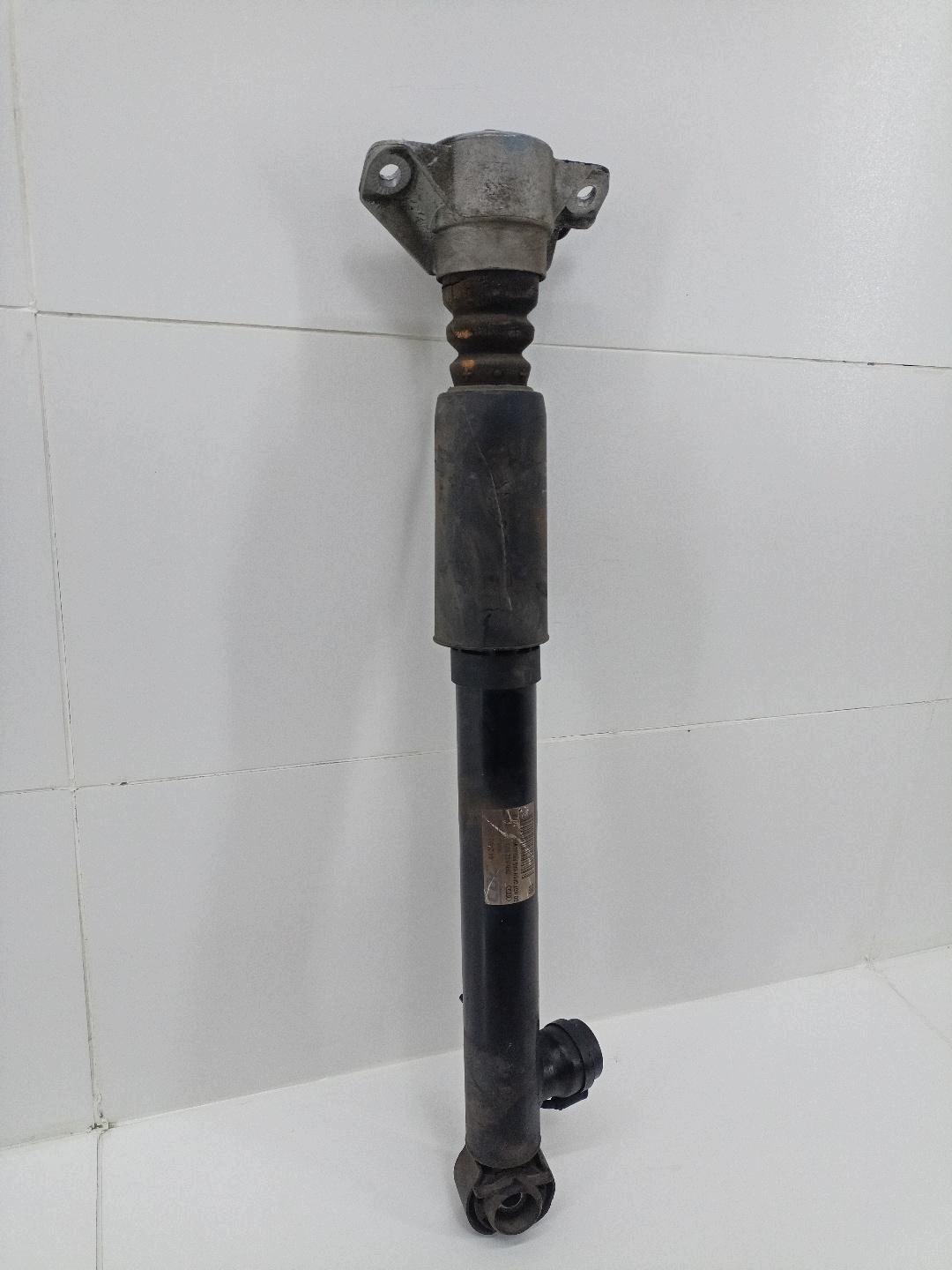 shock absorber rear part left side Audi A5 8T 2010 8F0513025
