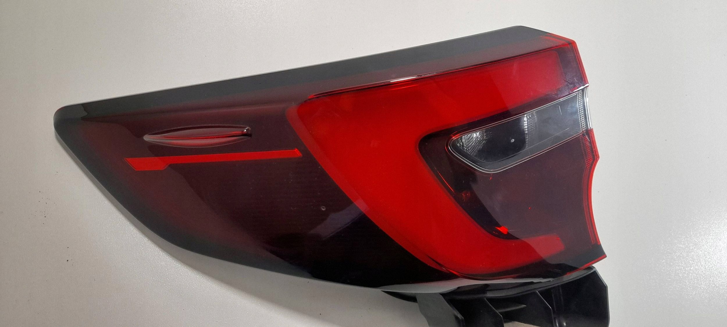 Toyota Corolla E21 Kombi lift light rear left V367010L (R470)