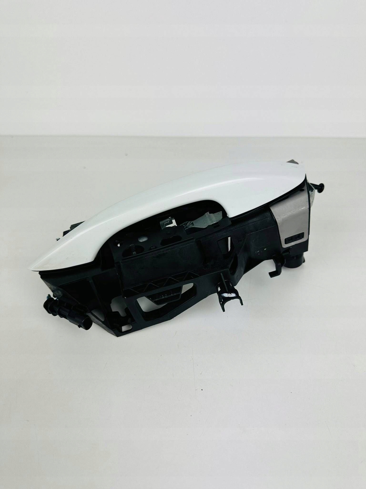 PORSCHE 911 991.2 9P1837885B handle left LIFT