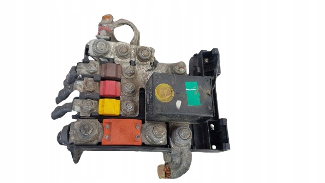 LANCIA THESIS 2.4 JTD Module fusibles Relais 60668852
