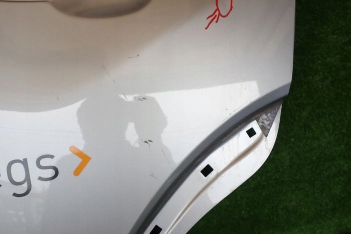 HYUNDAI KONA 17- door left rear. rear part