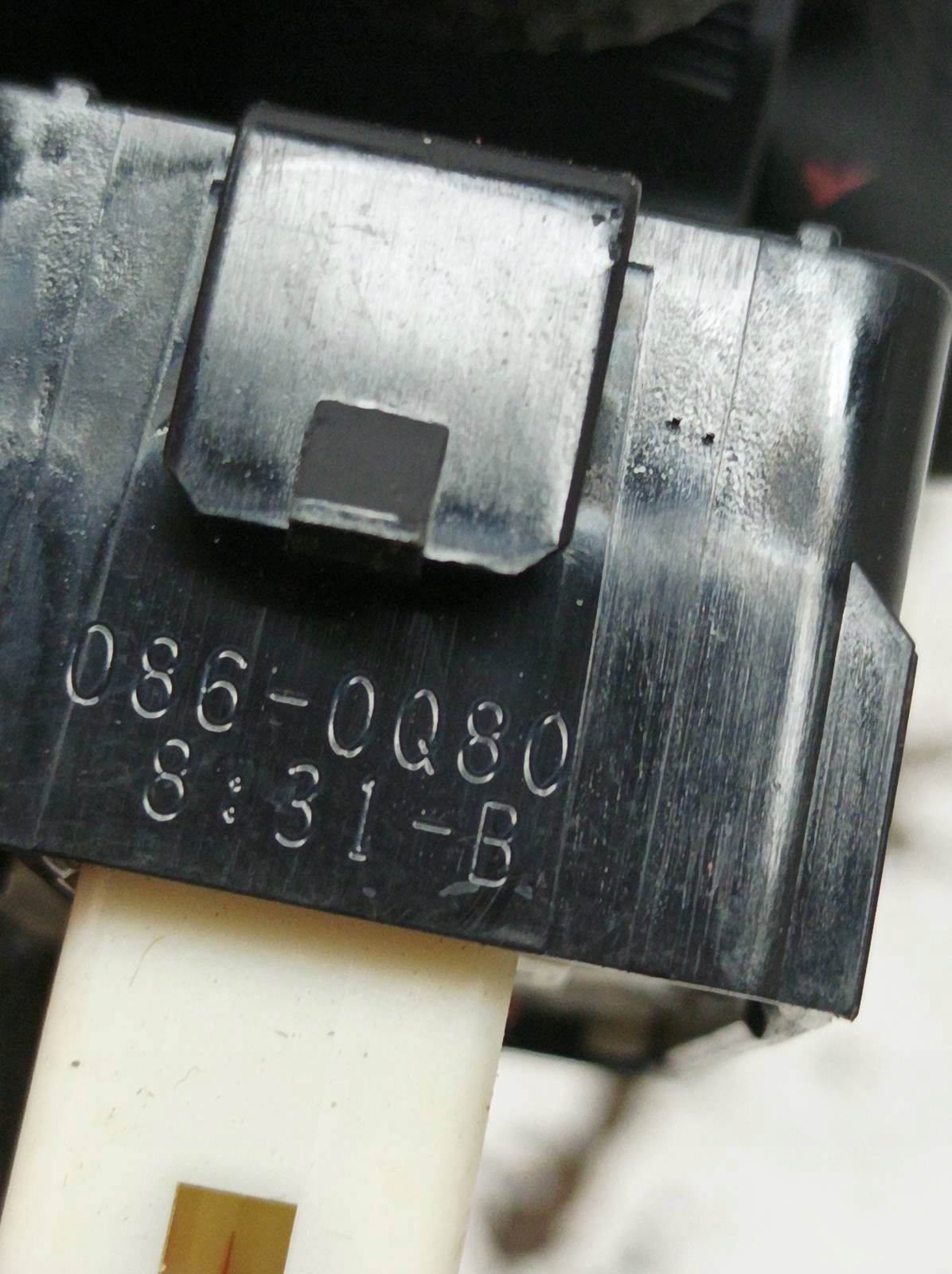 window control switch rear part left right KOMPLET E16 E18 192801 Toyota Corolla XI
