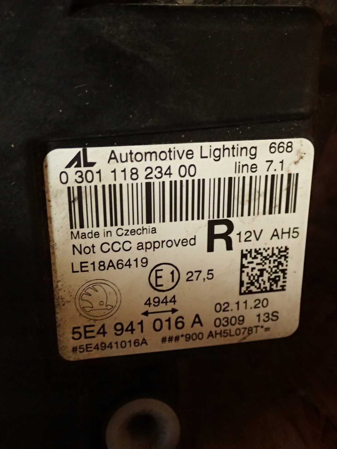 light right FULL LED SKODA OCTAVIA IV 5E3 NX3 NX5