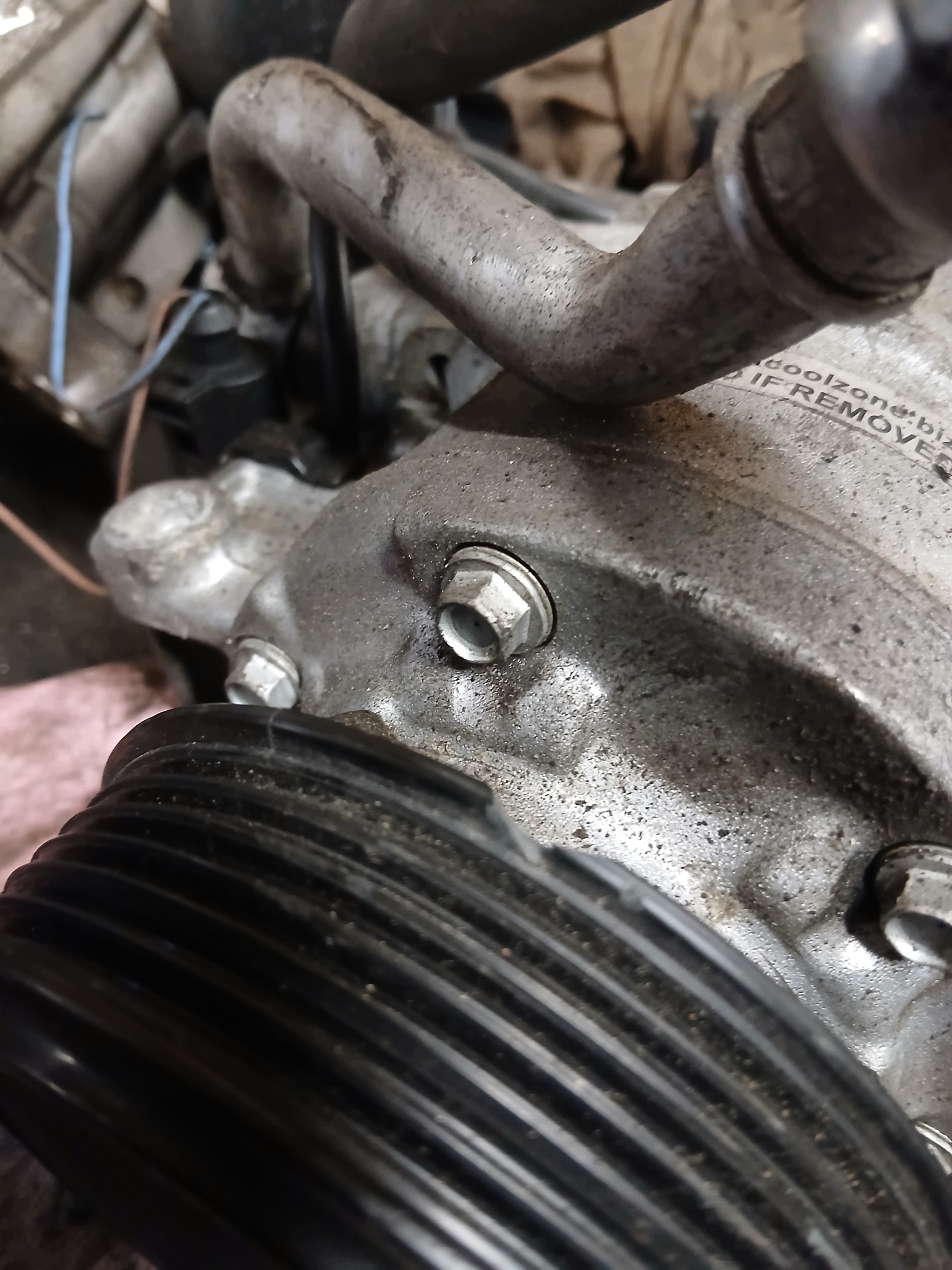 VW TOUAREG AUDI Q7 3.0TDI 3.0 TDI BUG air conditioning compressor