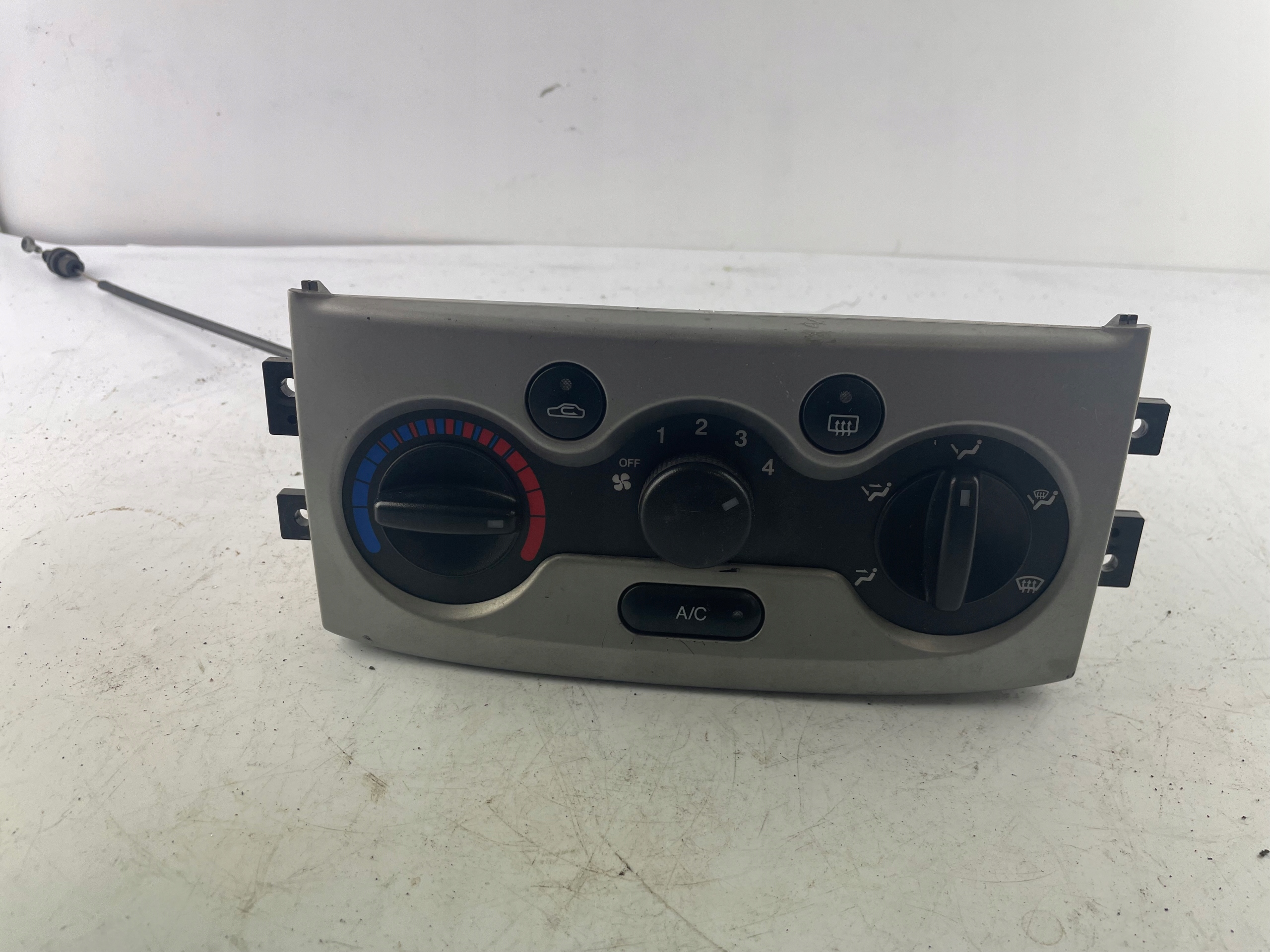 Panel BOCCHETTE 4F30 Chevrolet Kalos europejski Daewoo OE