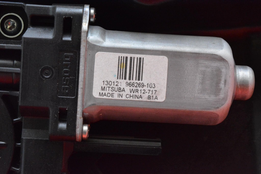 window regulator right front EU 30753328 VOLVO XC60 1 and LIFT 13-17