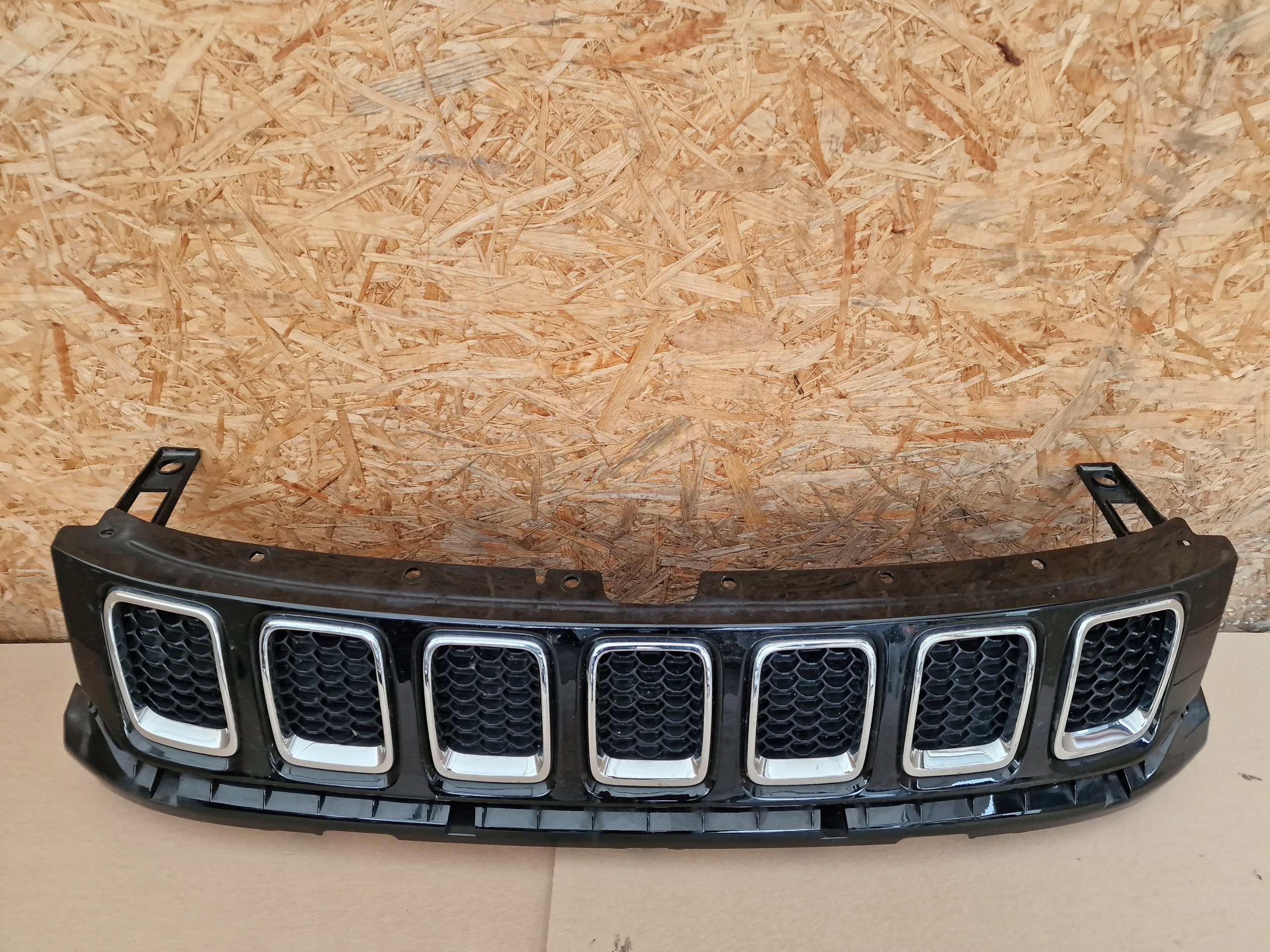 Jeep Compass MX Kühlergrill FRONTGRILL Kühlergitter 5UP86TRMAB - Thumbnail 1