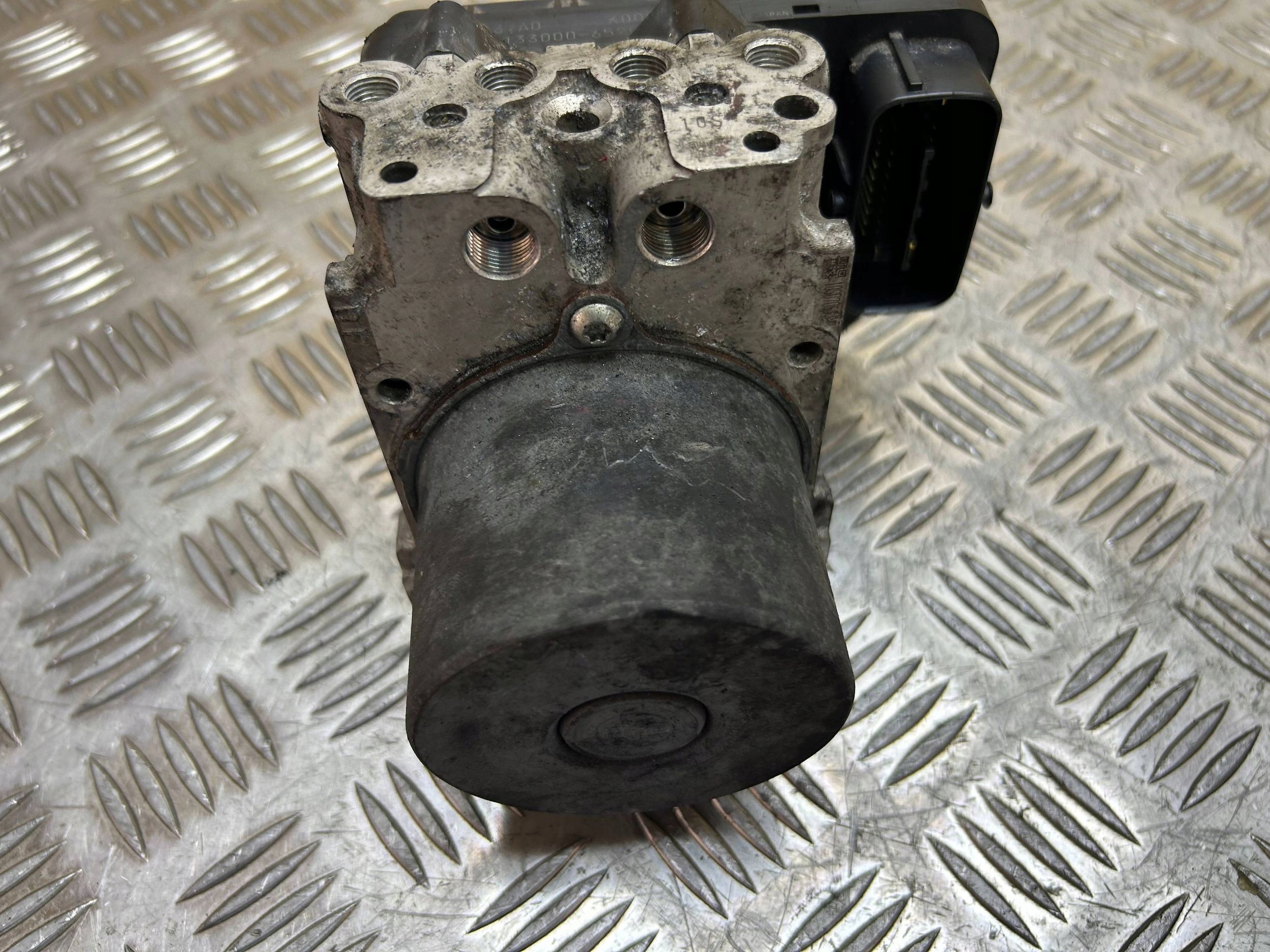pump ABS Mazda 6 GJ 2.2D 2016 133000-6520