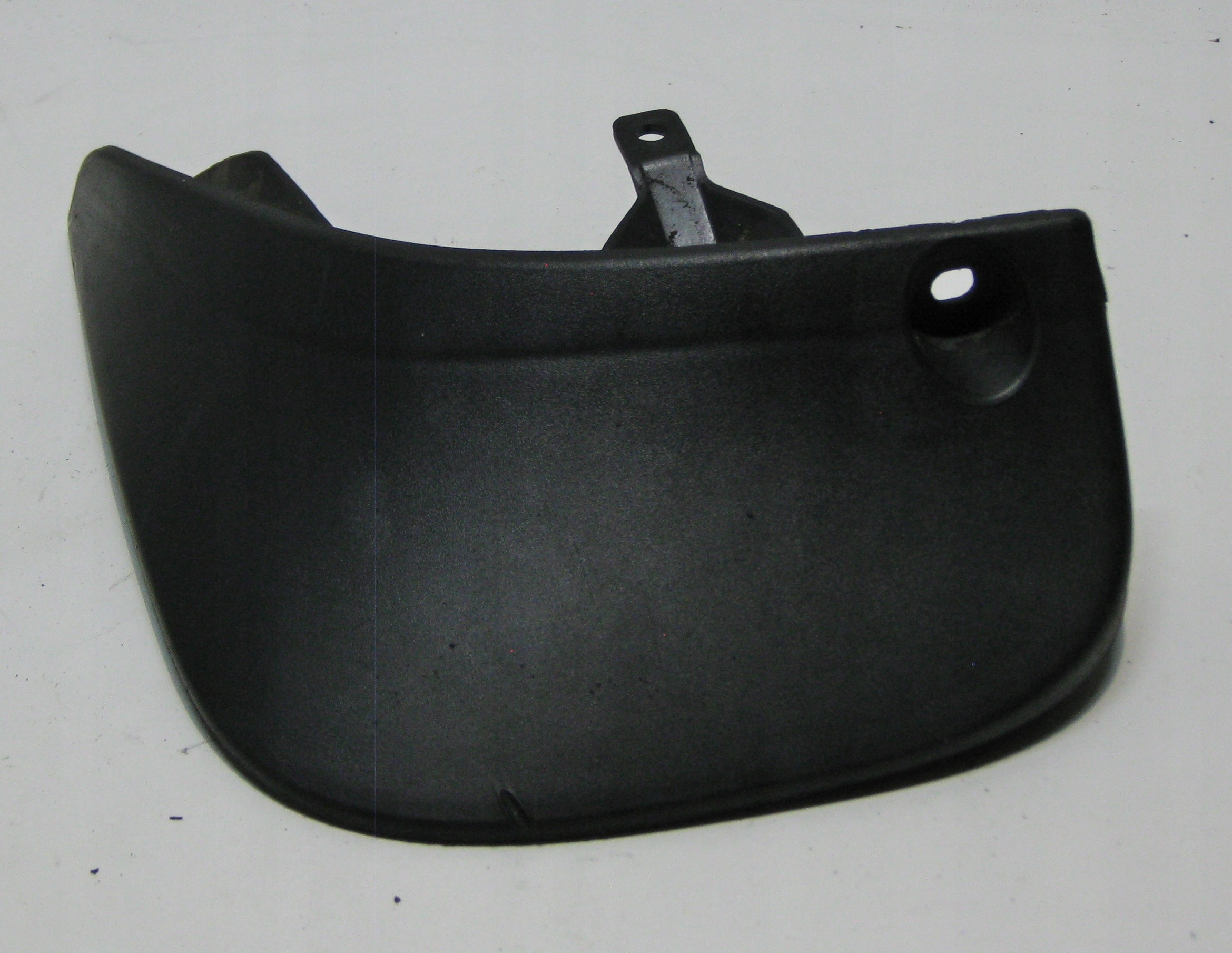 HYUNDAI TUCSON e 08R paraspruzzo sinistra posteriore 86841-2E000