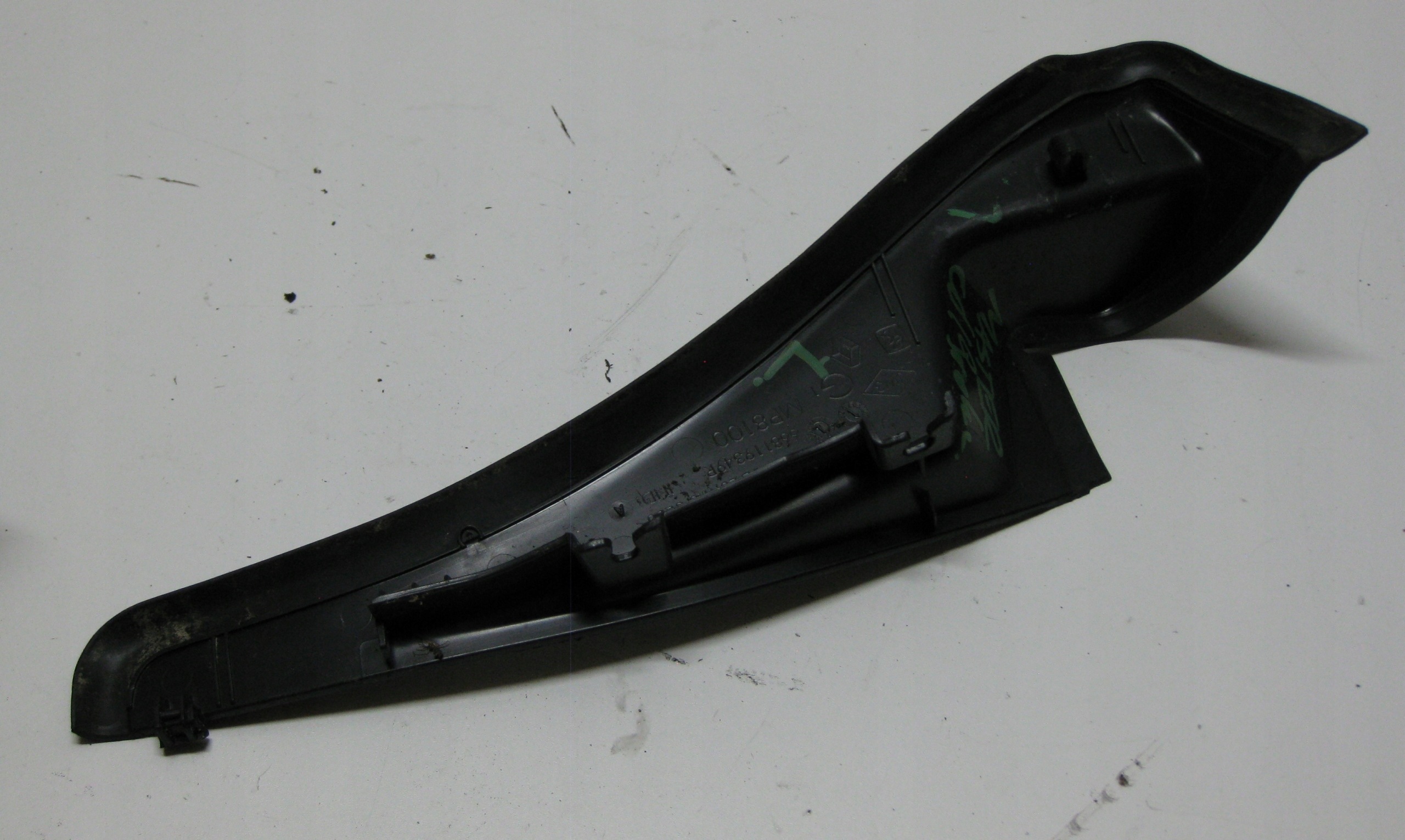 RENAULT MASTER III LIFT cover for hinge corner under the window left 668119349R