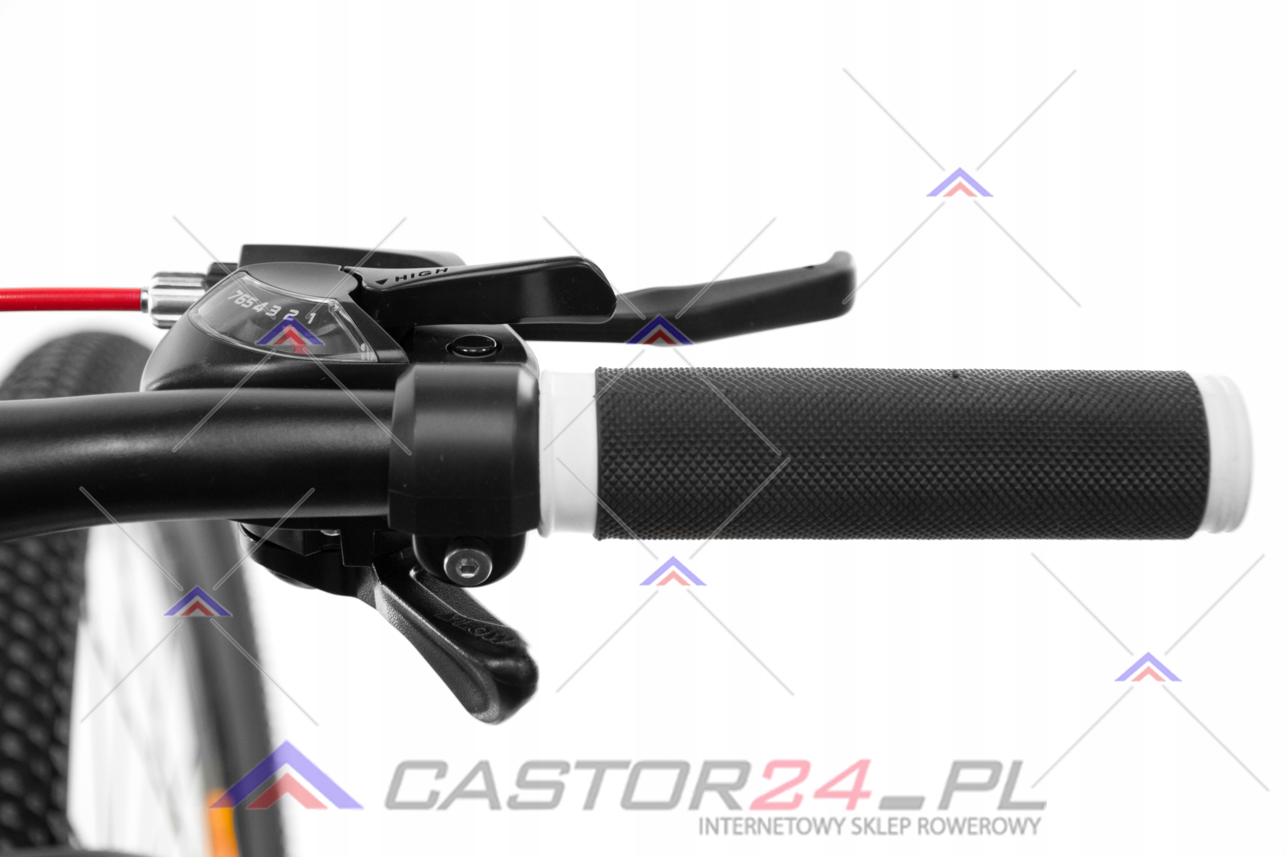 MTB 26" STORM RACER SHIMANO 2HT QR ALU 2024 Waga 13.8 kg