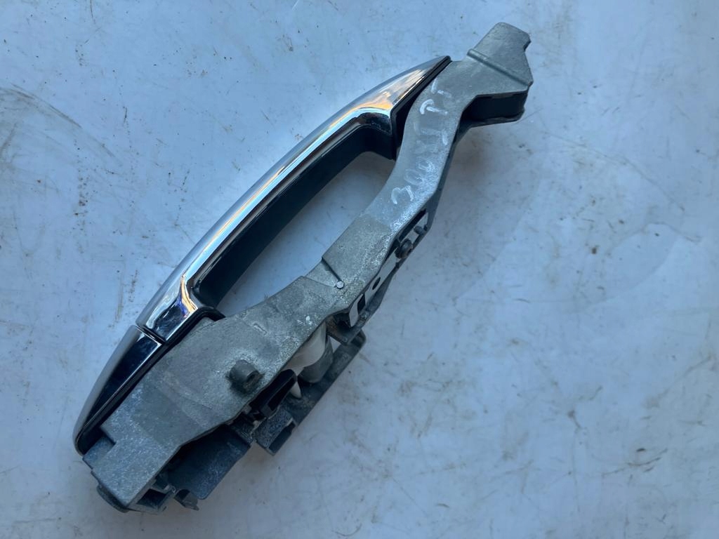 handle door right rear part PEUGEOT 3008 CHROM