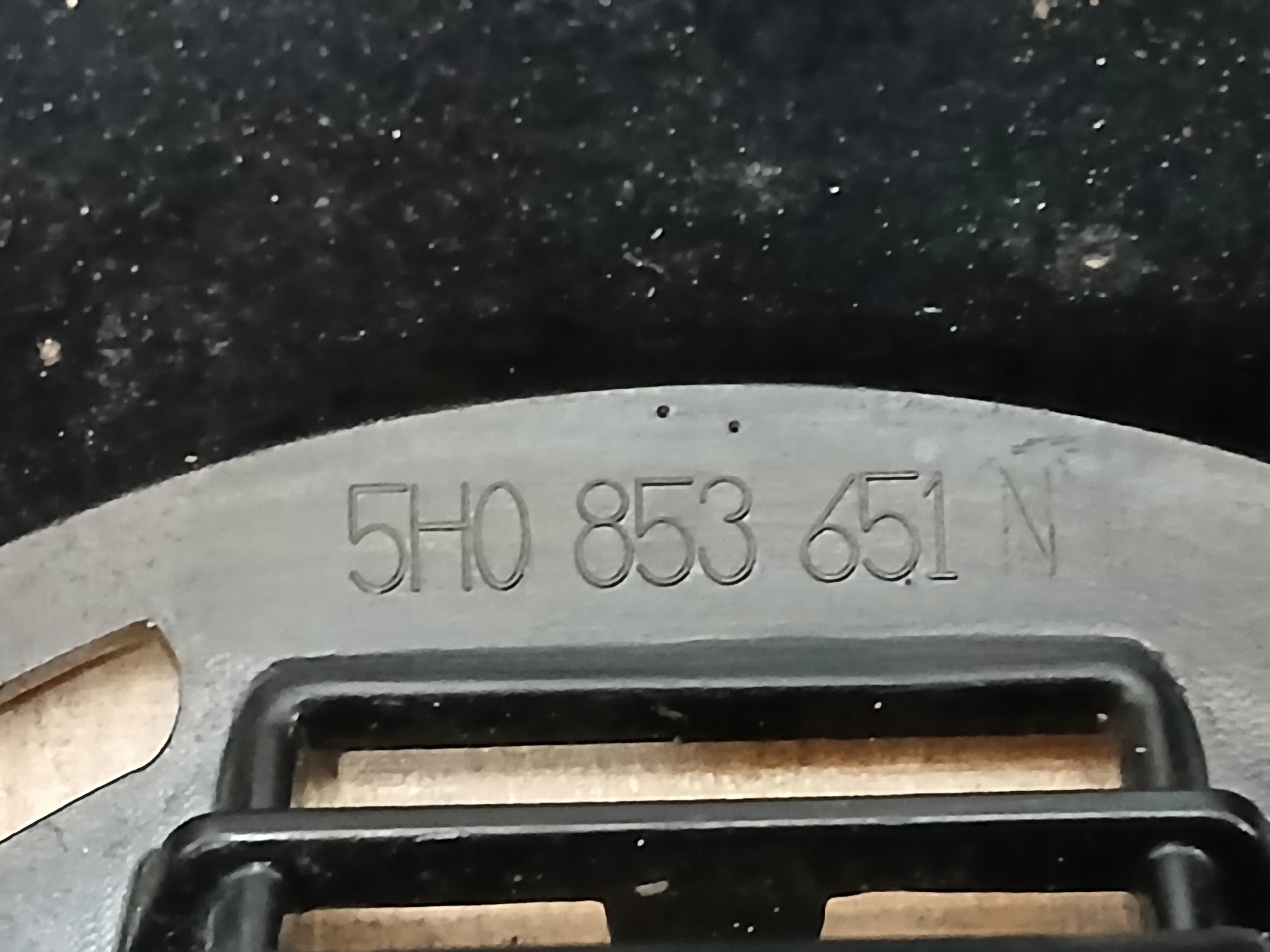 Grille VW GOLF VIII 8 5H0853651N