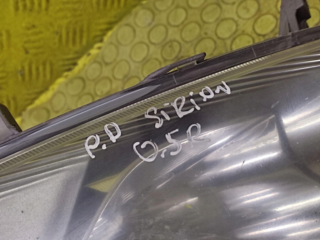 DAIHATSU SIRION II REFLEKTOR light right front