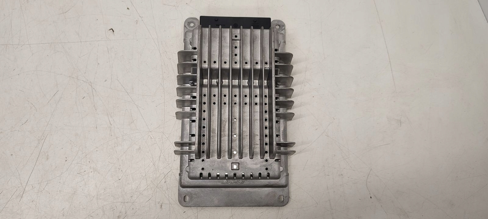 amplifier Audi A4 B7 Cabrio 2,0 TDI