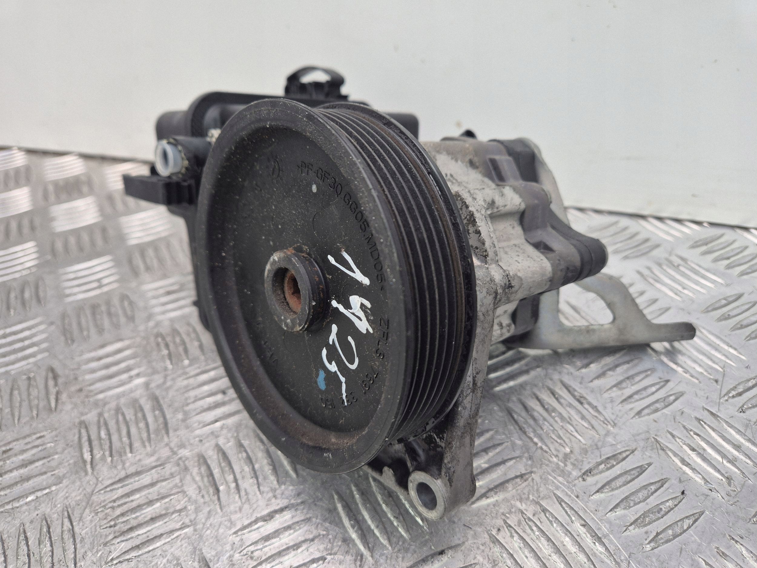 Mercedes C250 CDI W204 servo pump 0064661501