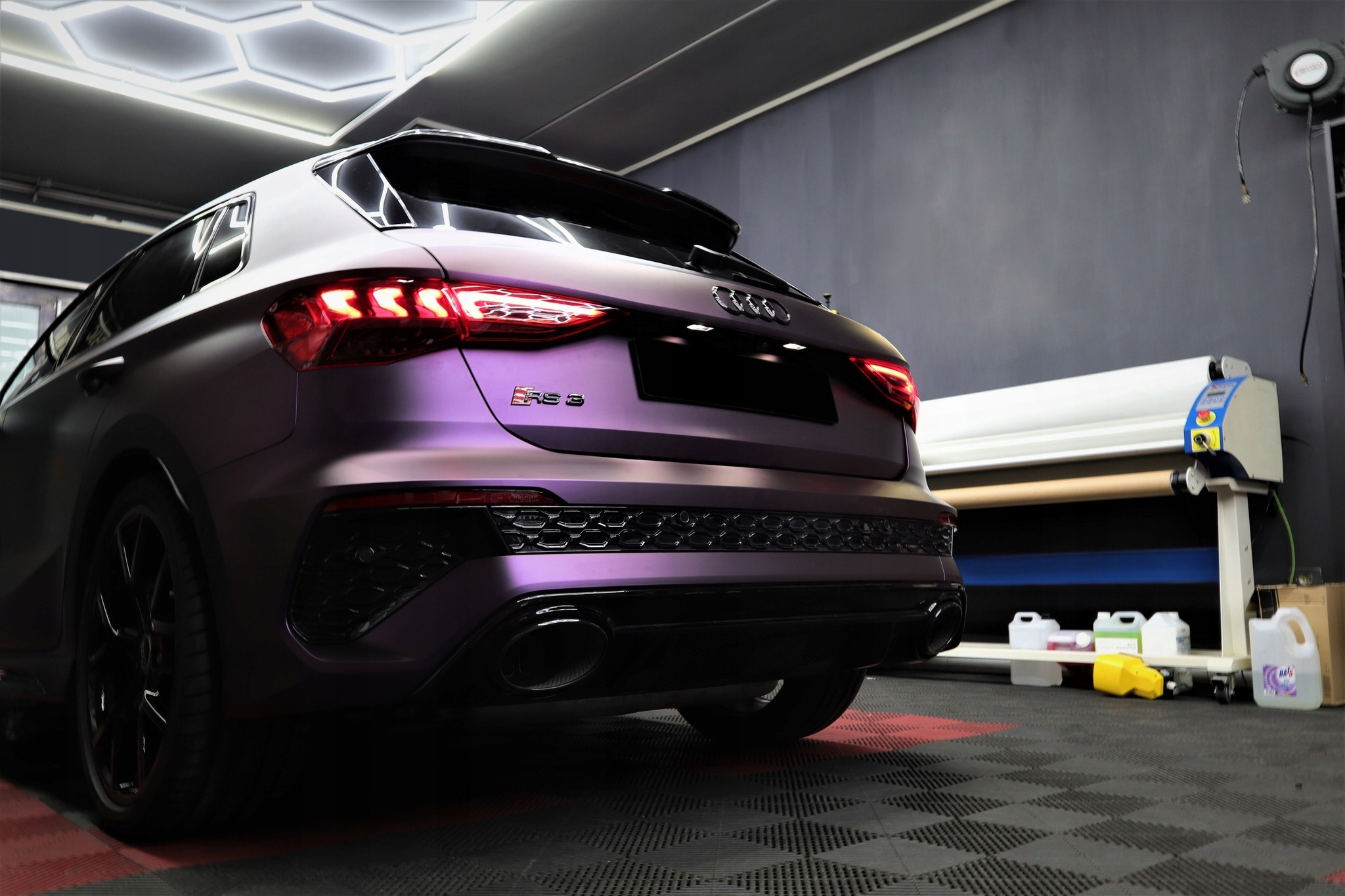 CF | FOLIA FIOLETOWY GŁĘBOKI DIAMENT PERŁA 300x152cm TERMOPLASTYCZNA KANALI Producent inny