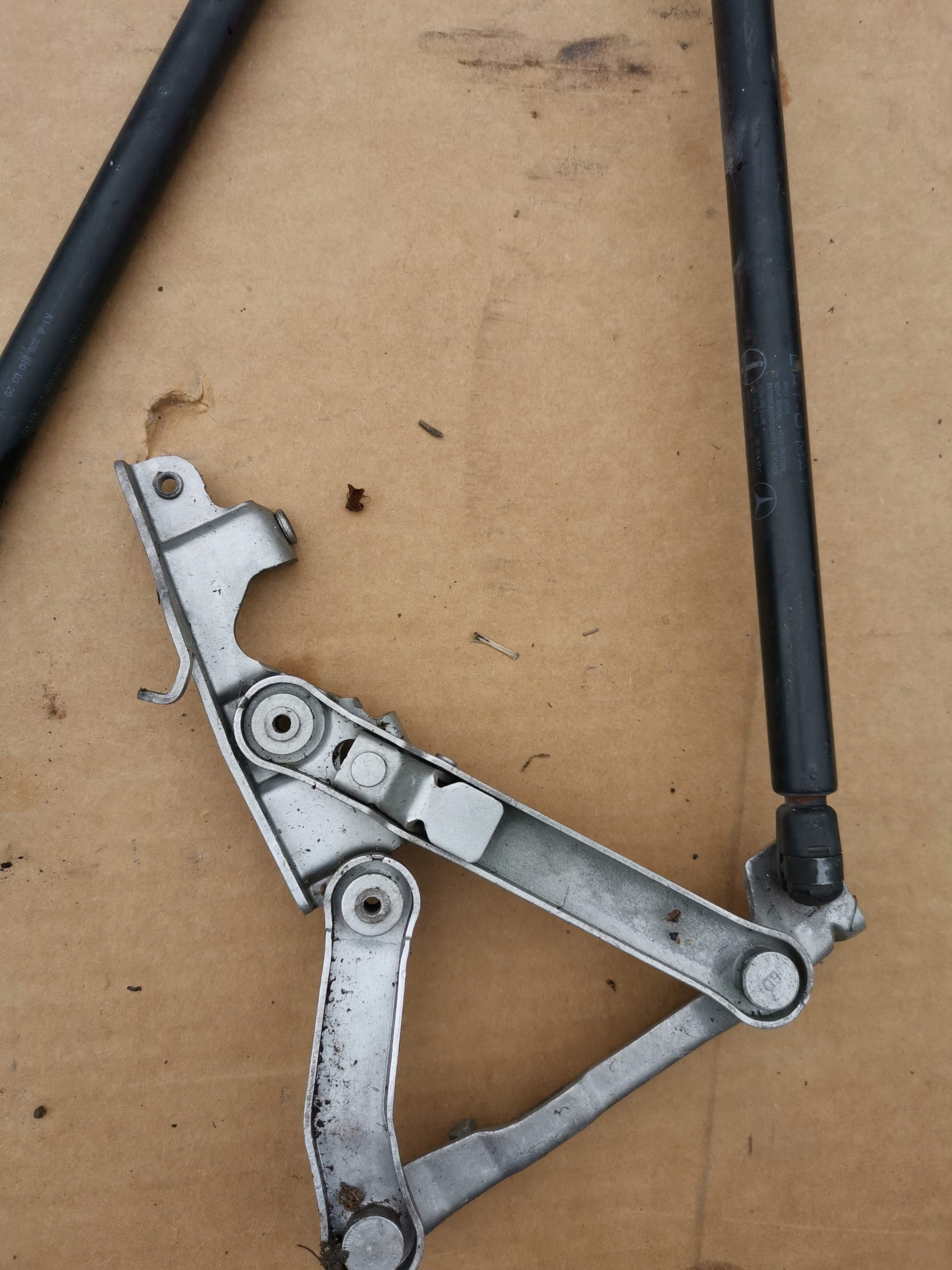 bonnet hinges Komplet Mercedes S W220 right left