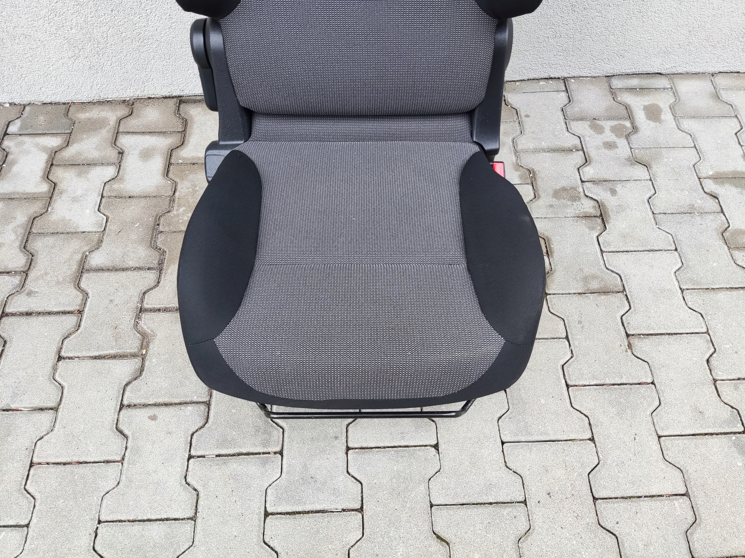 seat right front front driver´s CITROEN BERLINGO PARTNER III 2008-2018