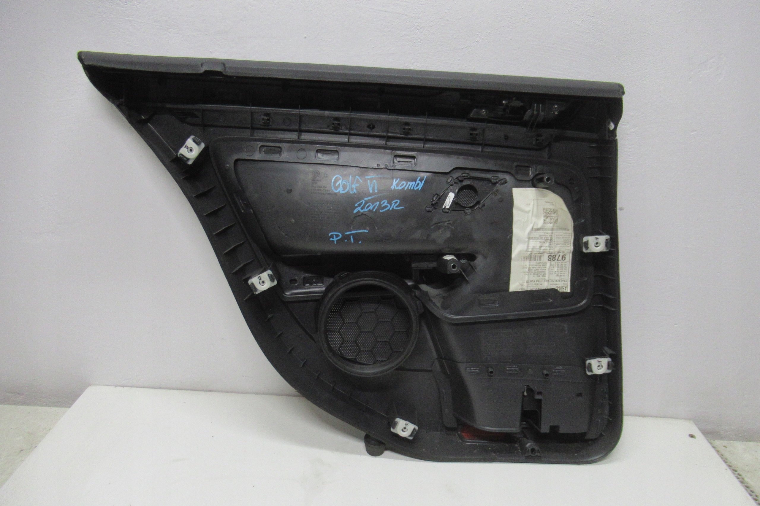 VW GOLF VI 13R upholstery side door right rear part