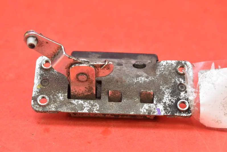 lock bonnet rear part boot OPEL MERIVA A 02-06