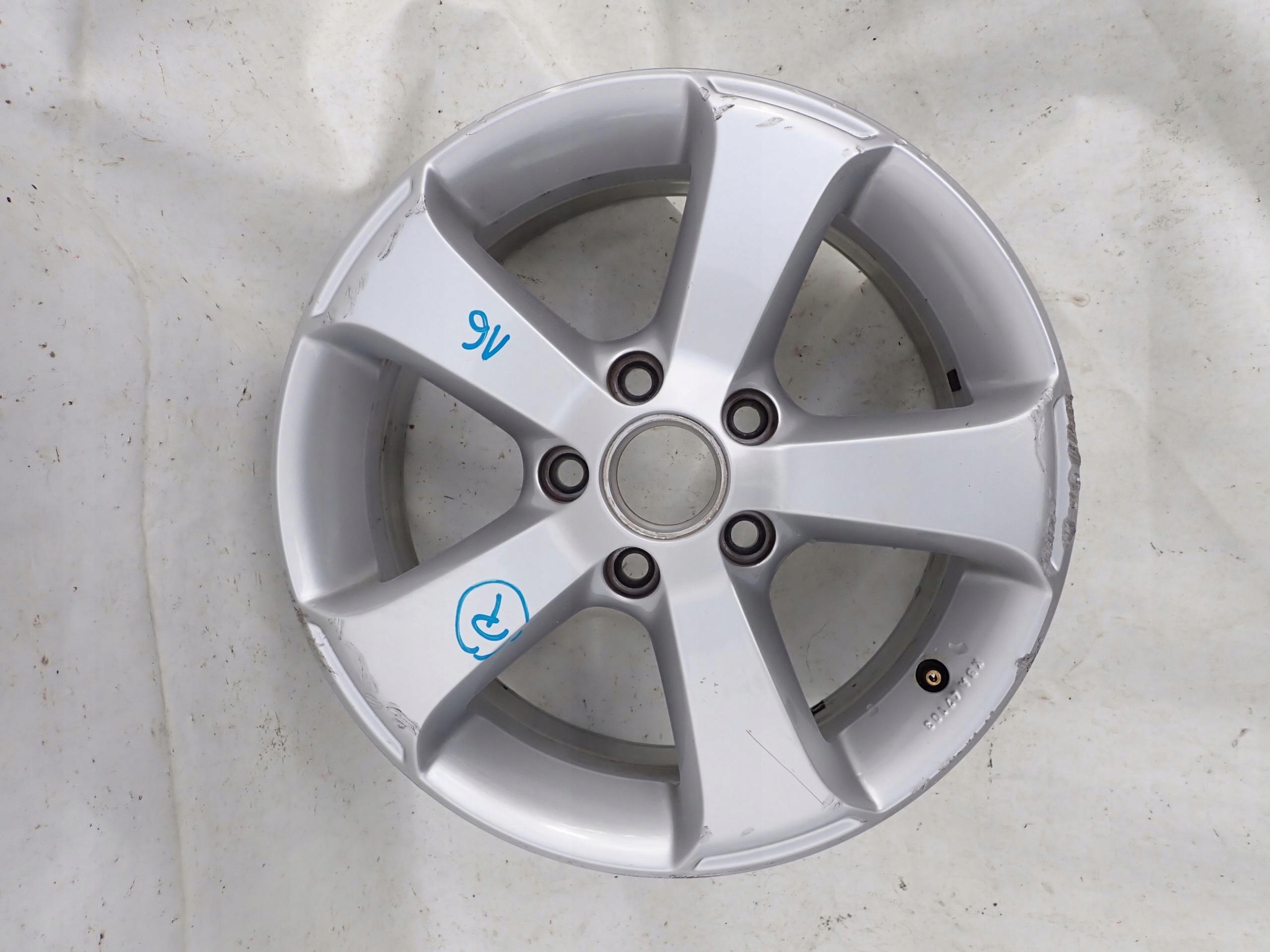 VW TOURAN CADDY disk hliníkový 1T4071496C